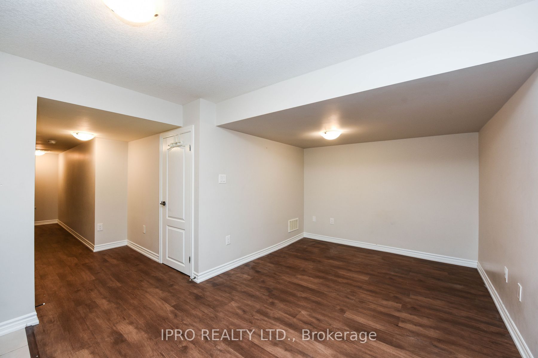 71 Baffin Cres