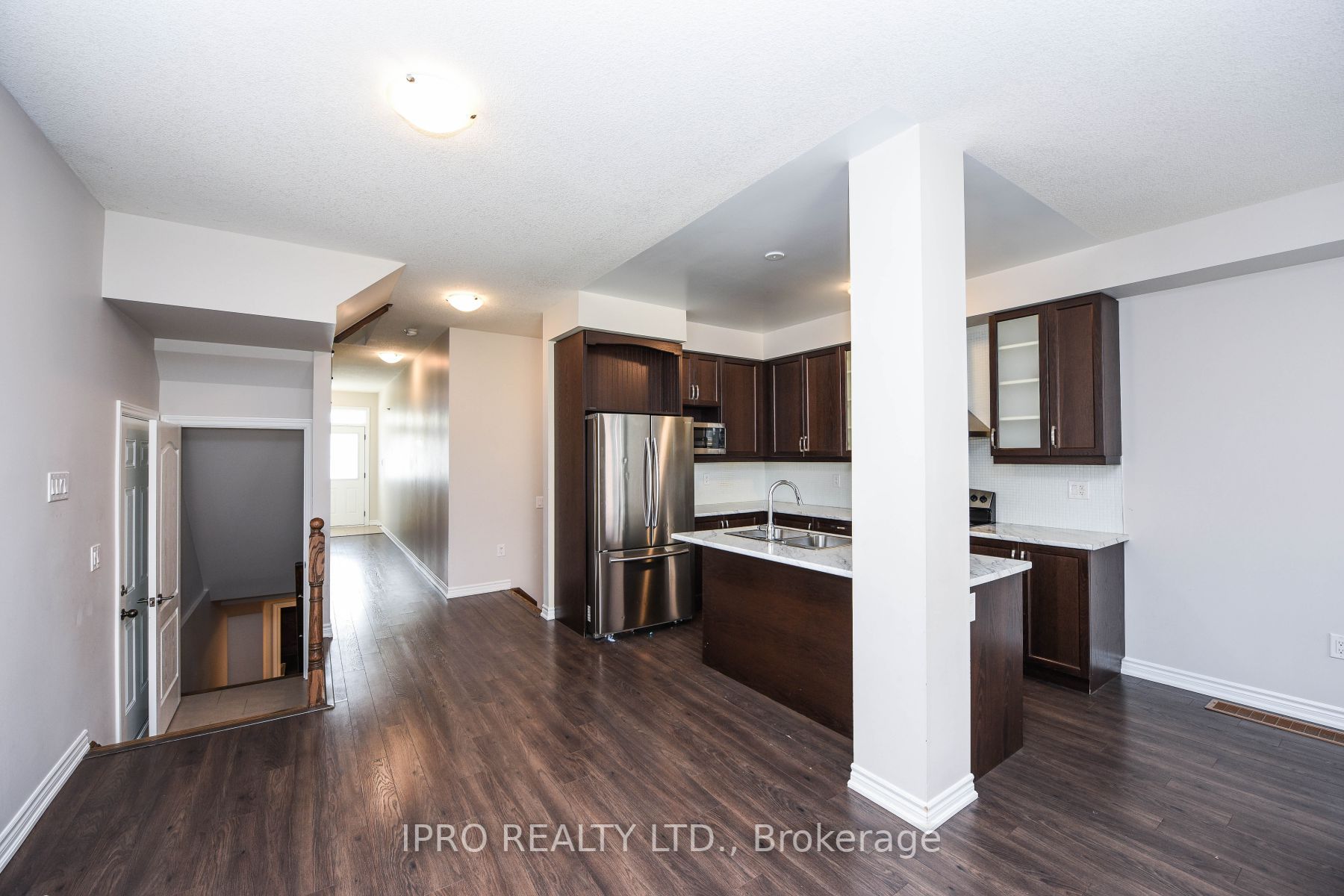 71 Baffin Cres