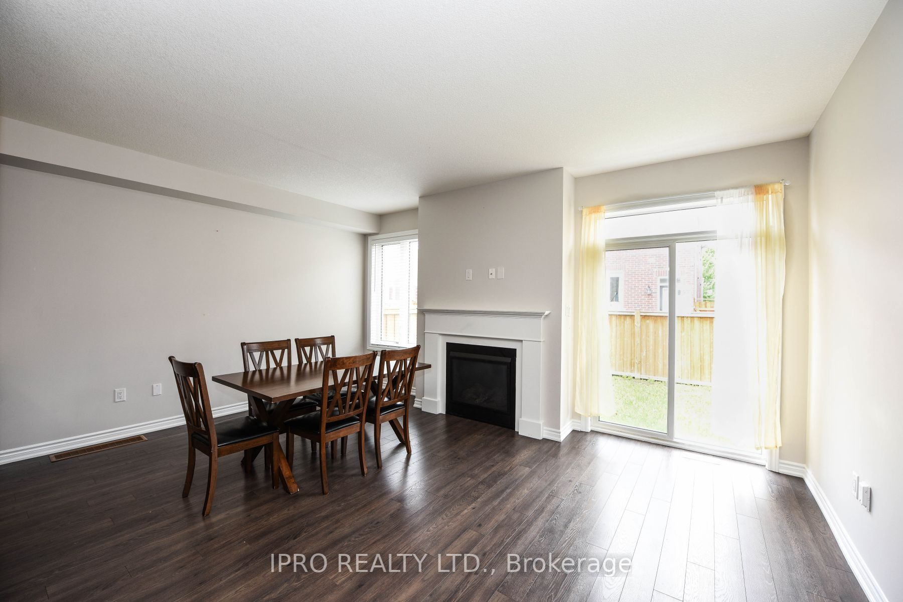 71 Baffin Cres