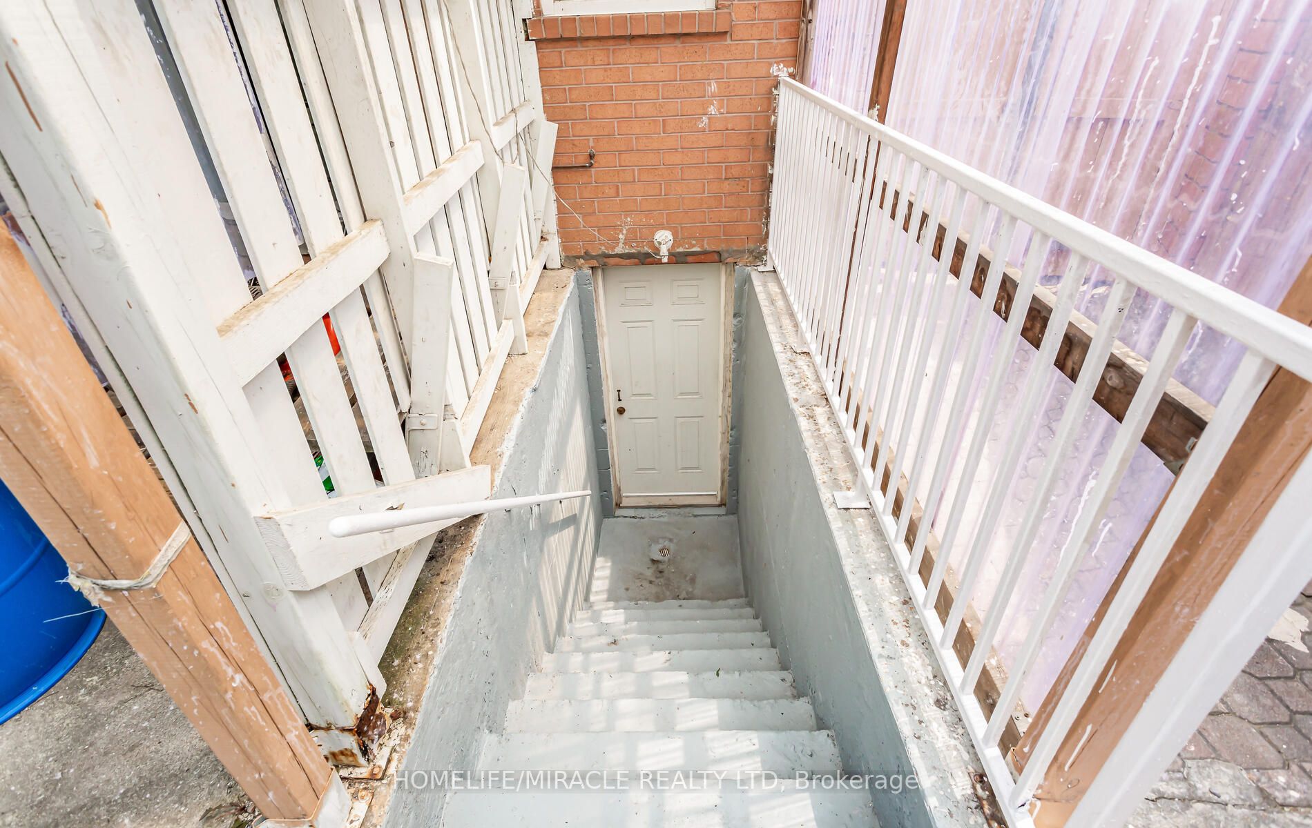 59 Cranberry Cres