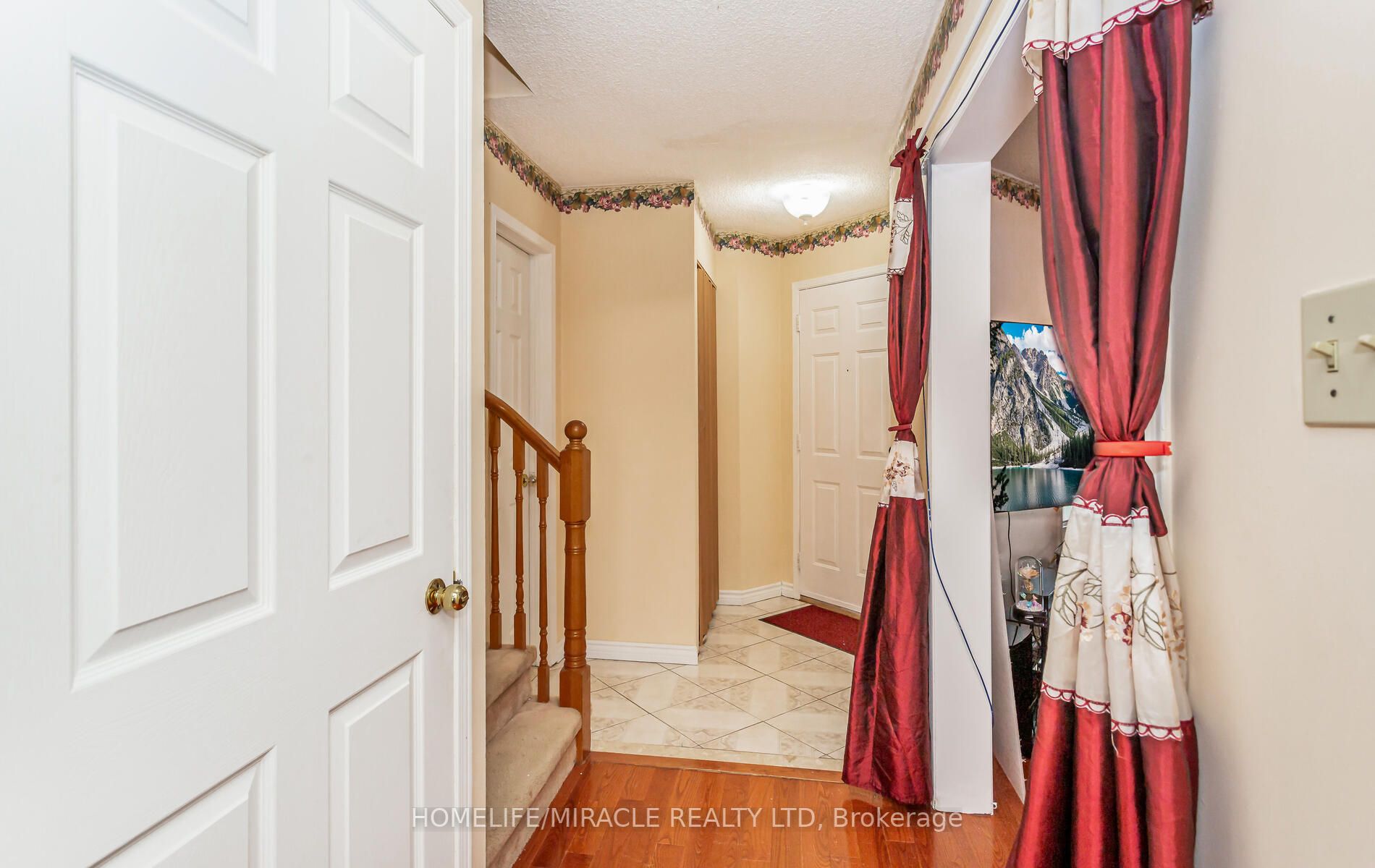 59 Cranberry Cres