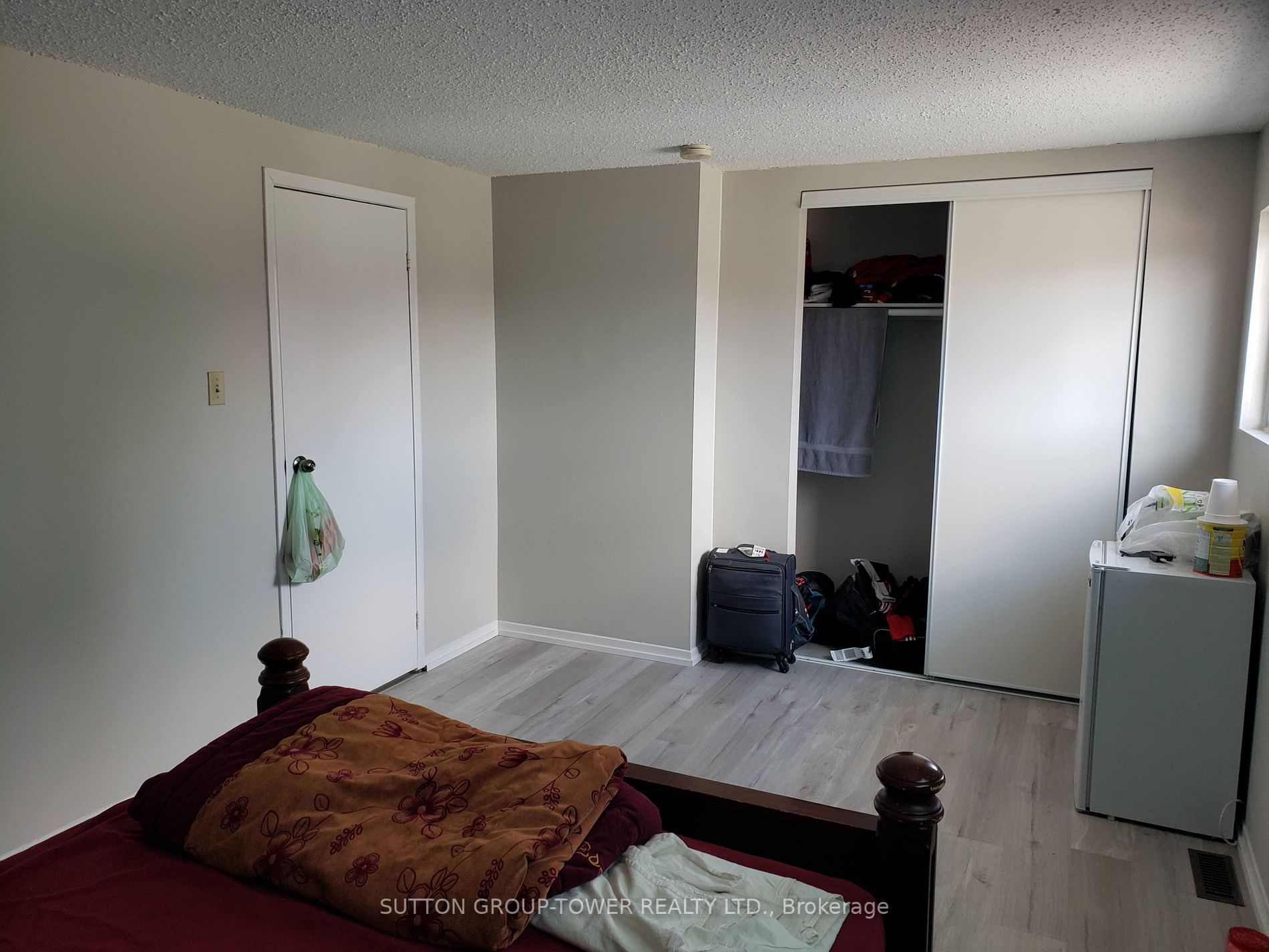 40 Briarwood Ave