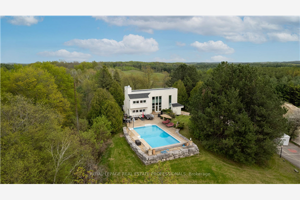 8181 Finnerty Sdrd, Caledon