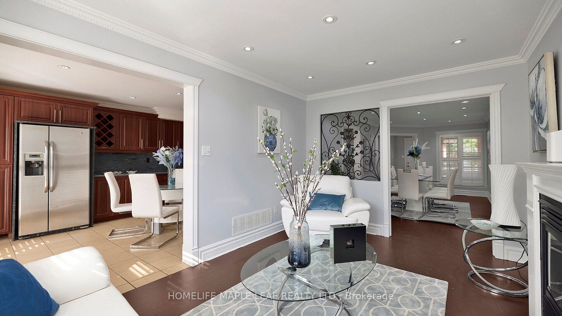 6 Oatfield Road