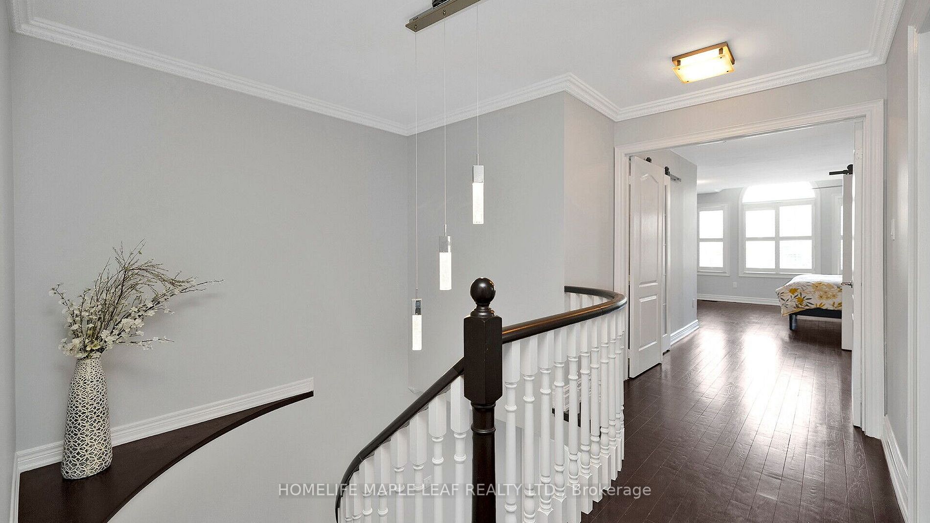 6 Oatfield Road