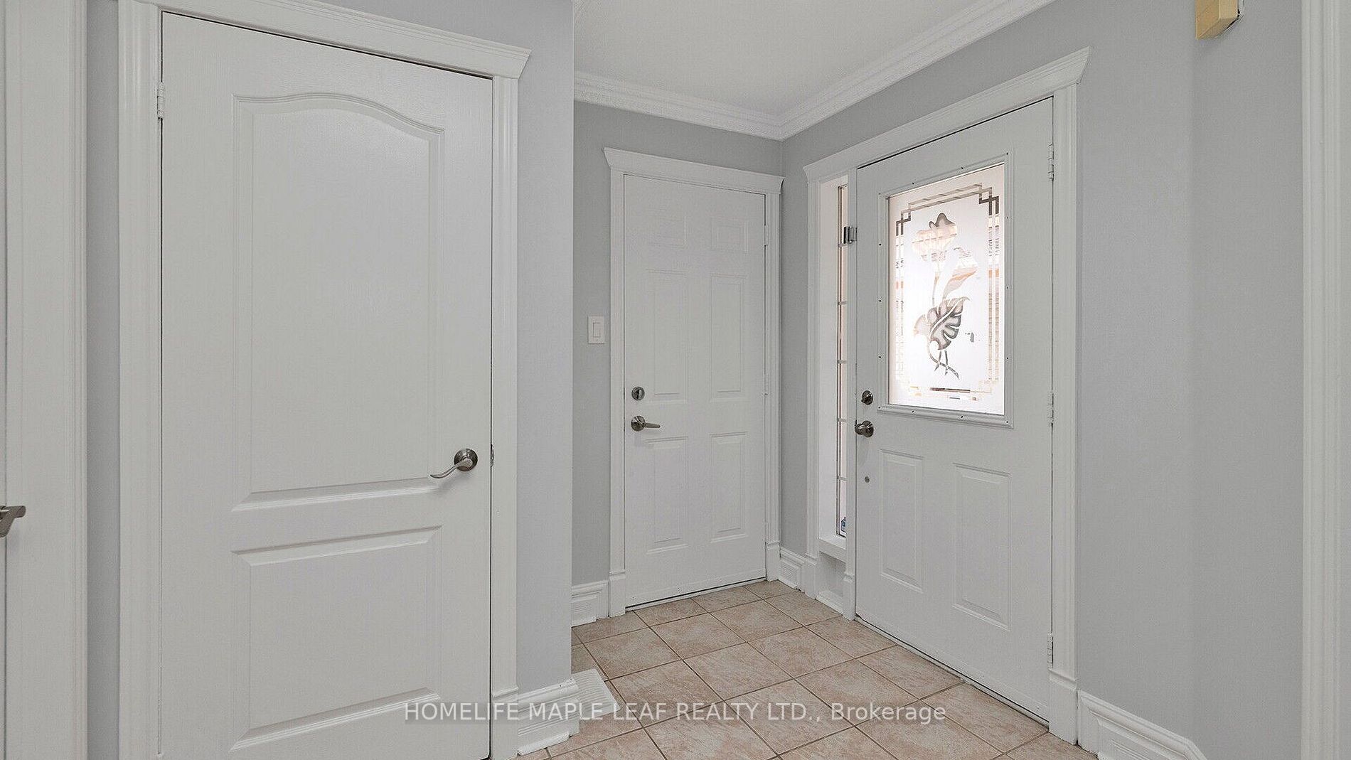 6 Oatfield Road