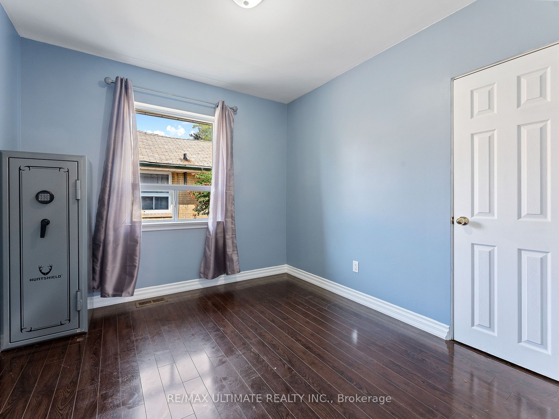 189 Elmhurst Dr