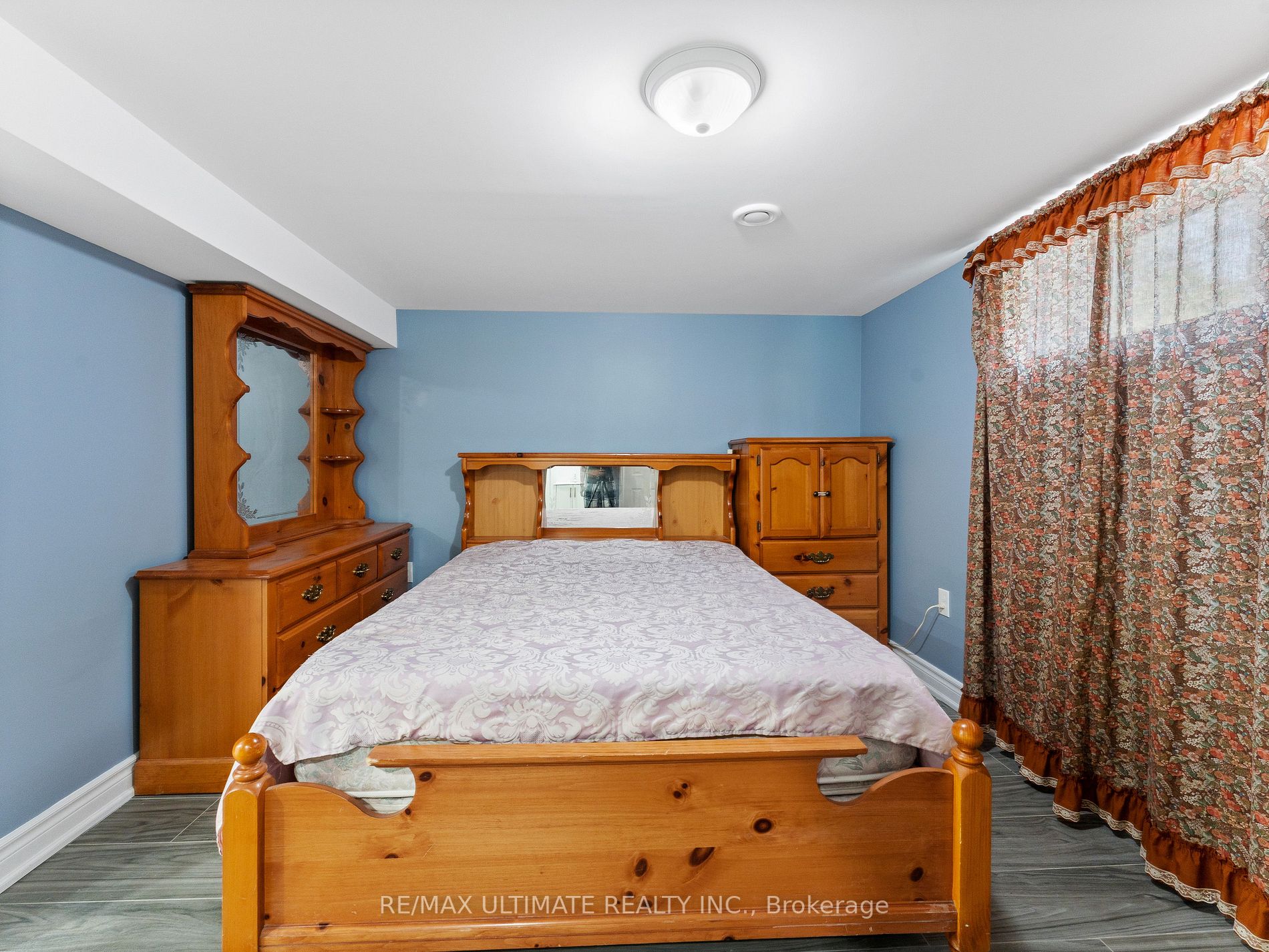 189 Elmhurst Dr