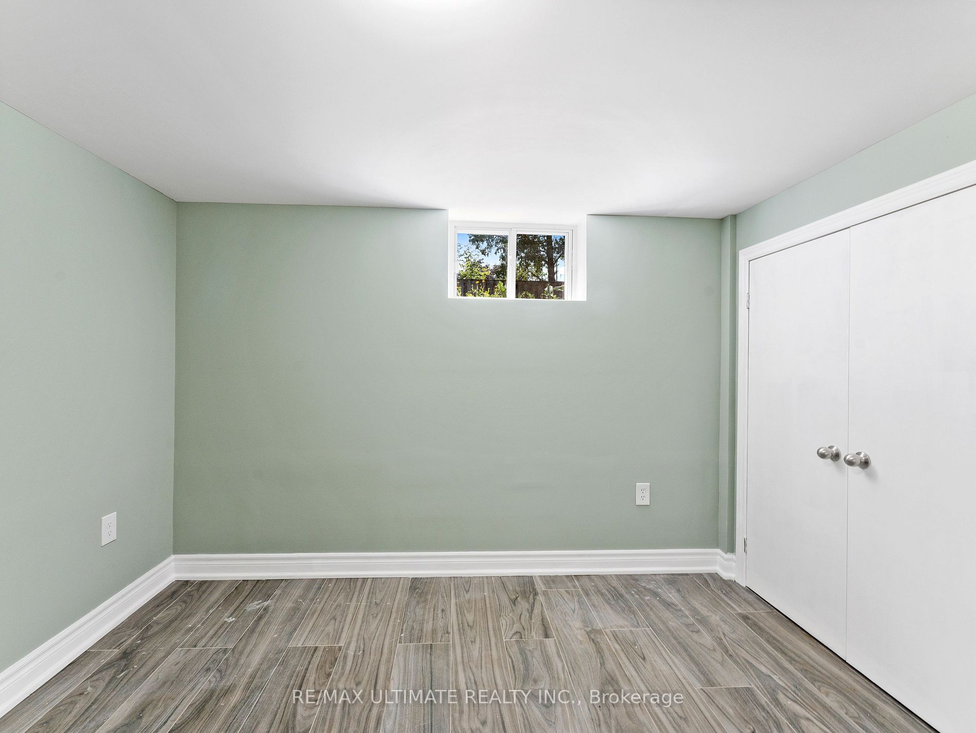 189 Elmhurst Dr