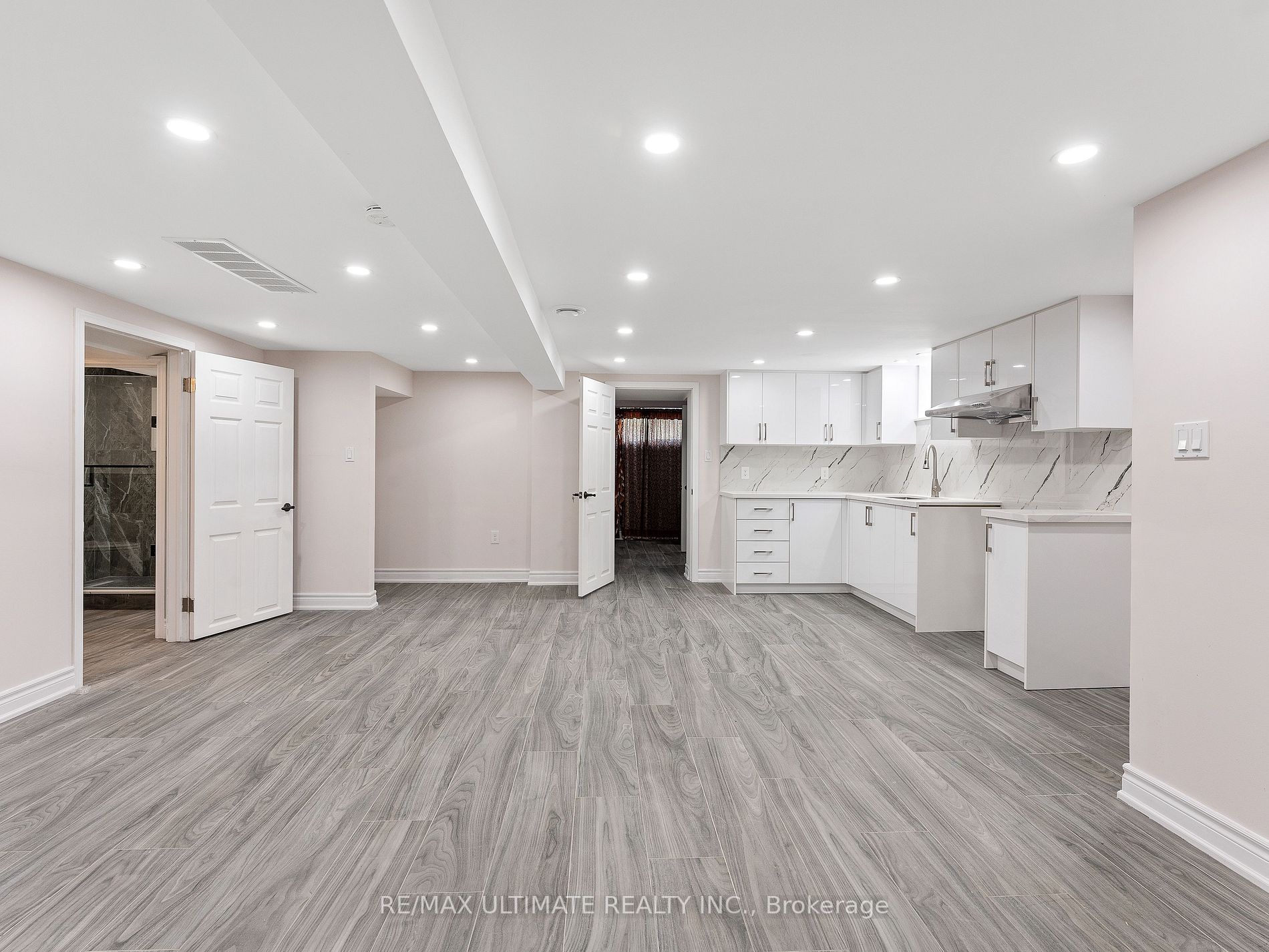 189 Elmhurst Dr