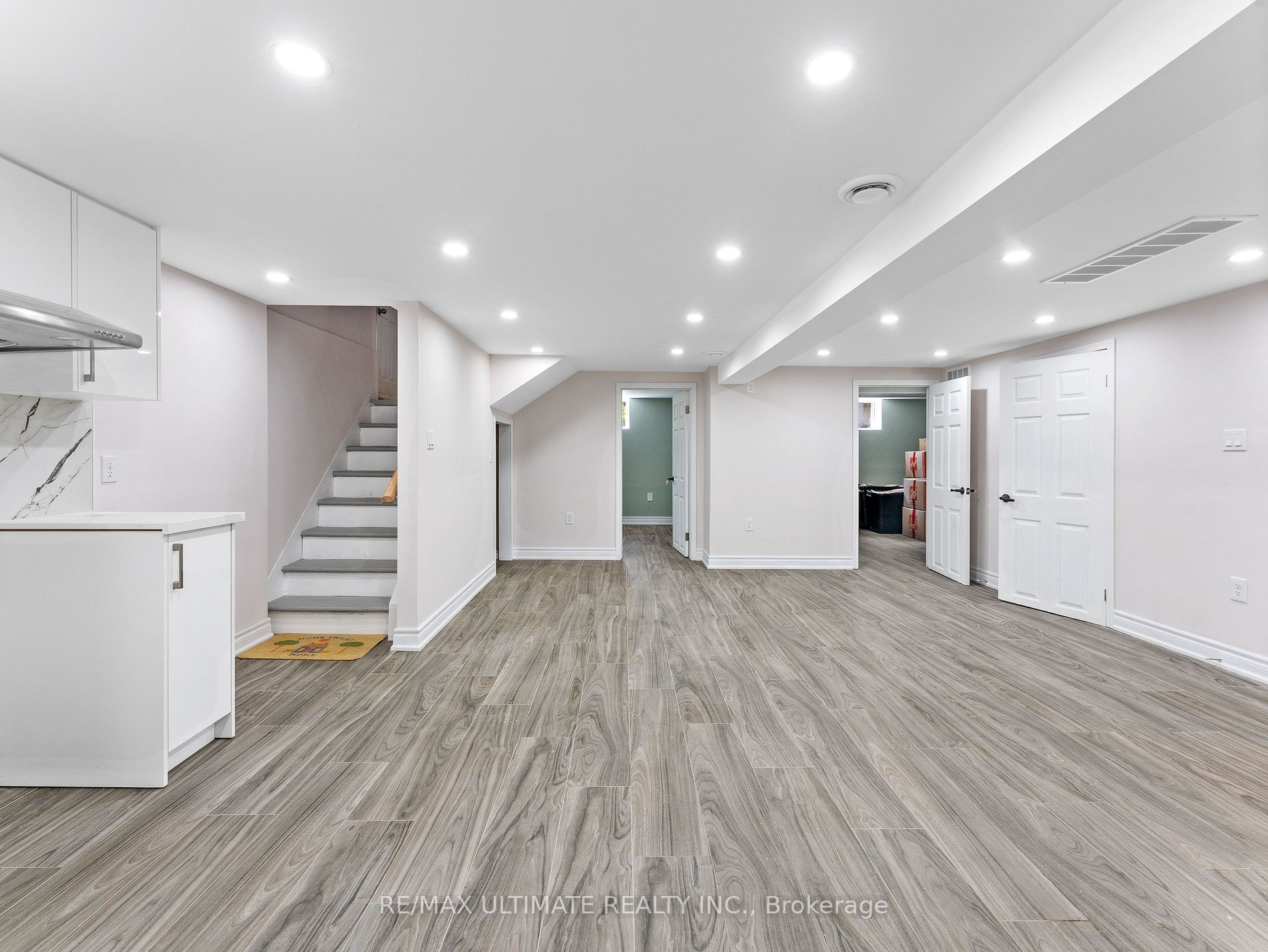189 Elmhurst Dr