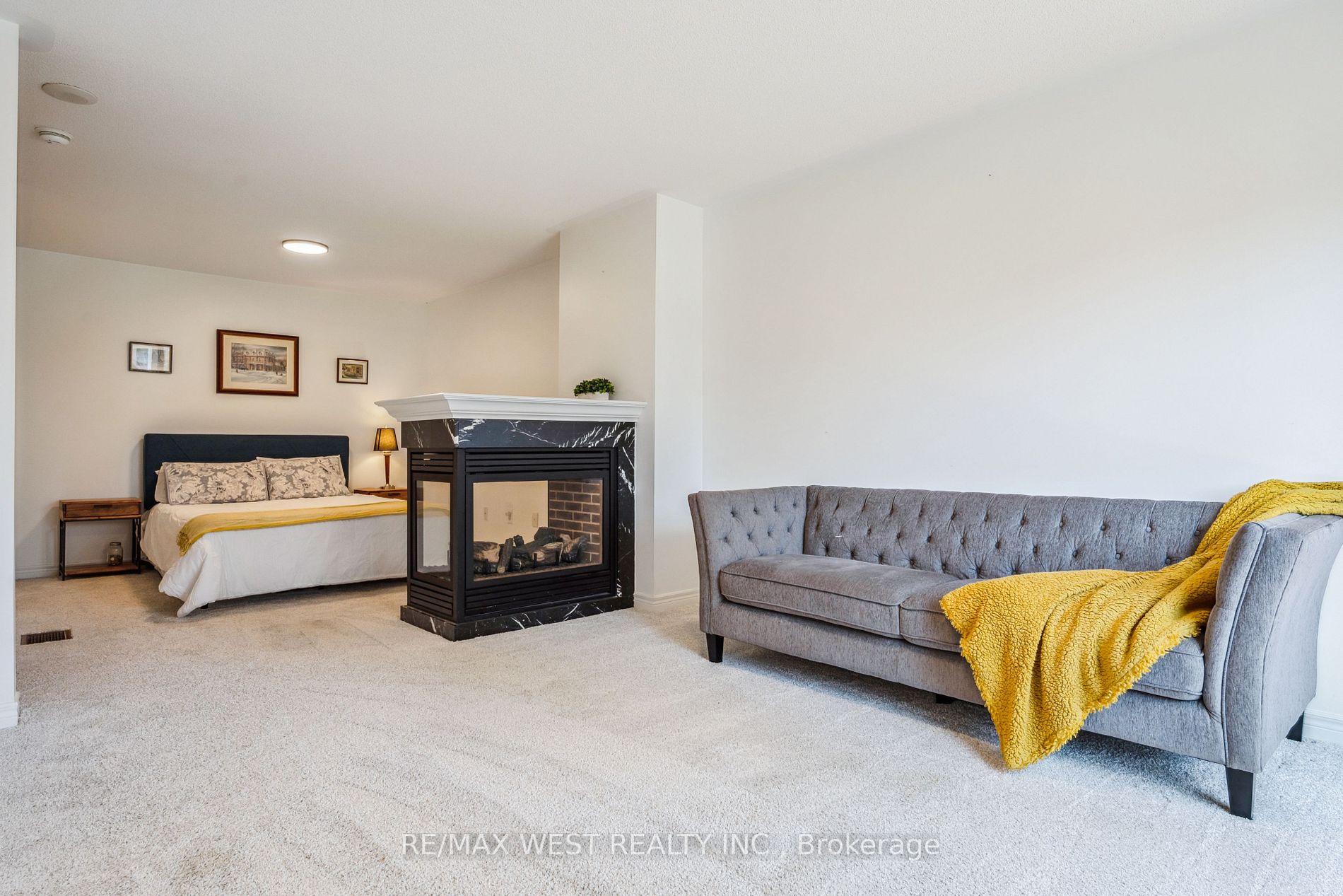383 Prince Of Wales Dr, #Th#123