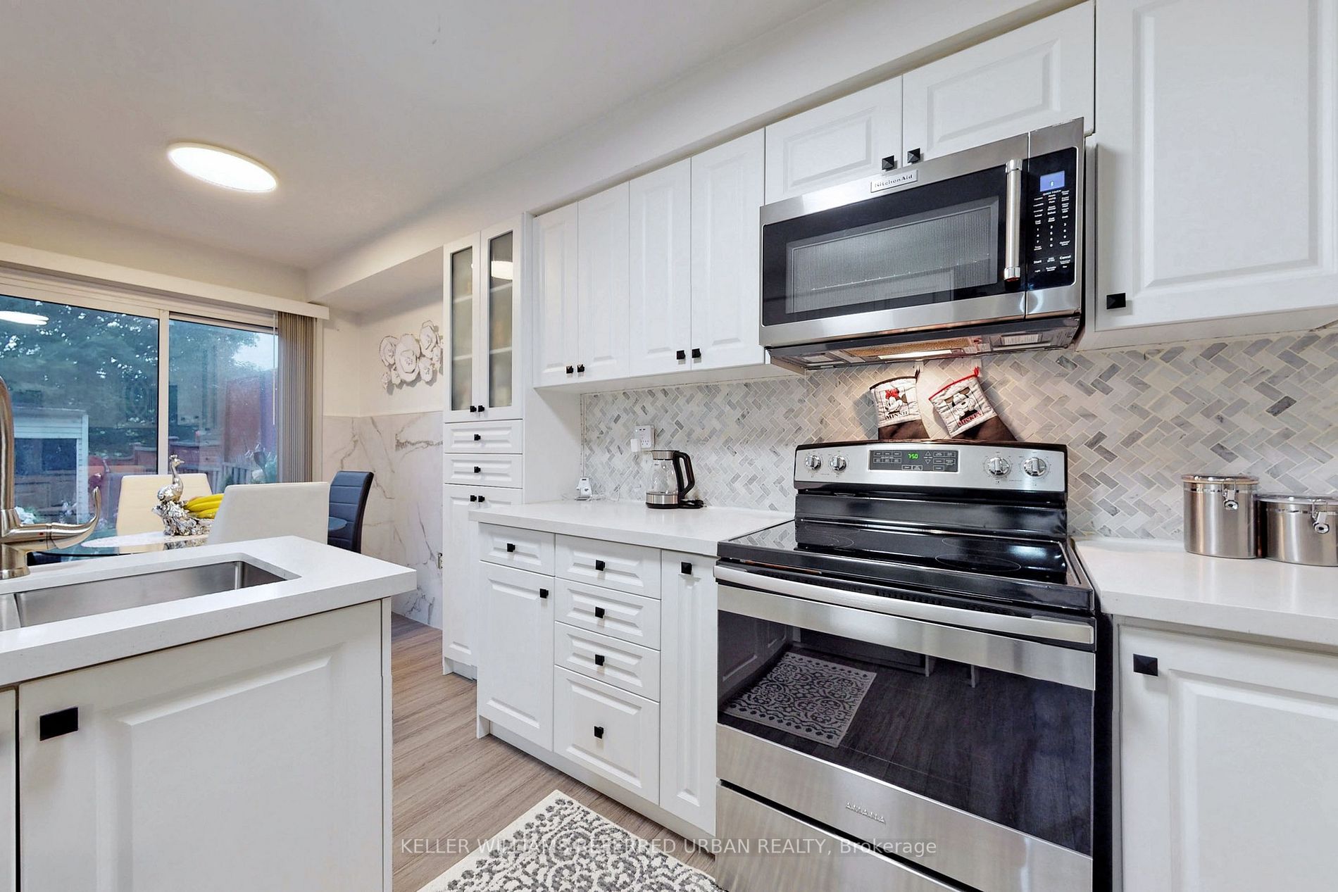 138 Rainforest Dr