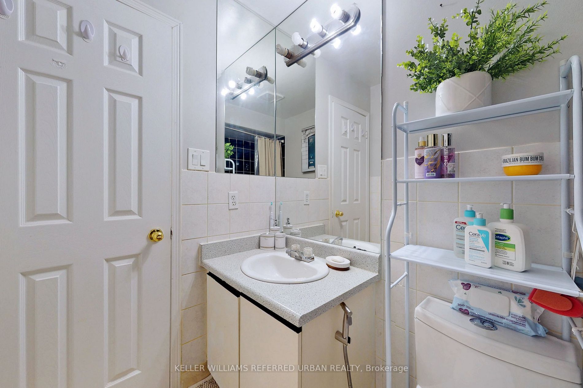 138 Rainforest Dr