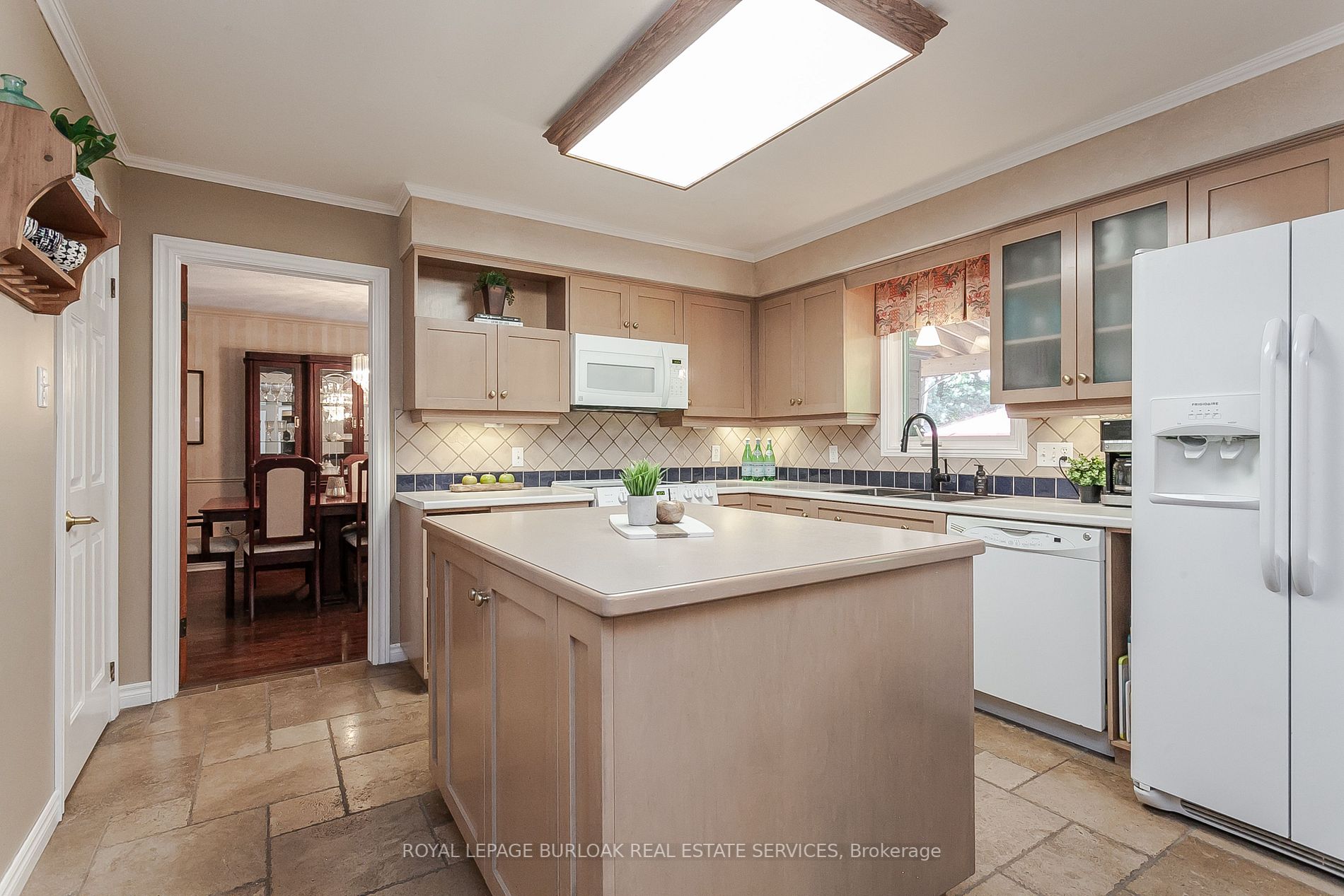 2012 Headon Forest Dr