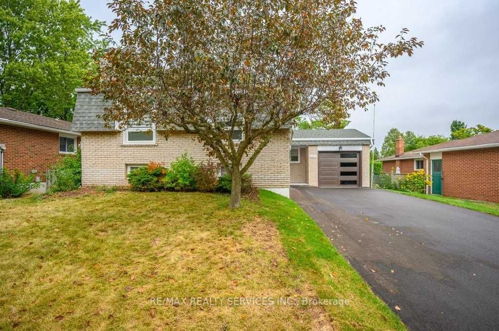 1317 Falgarwood Dr