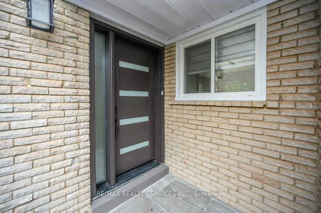 1317 Falgarwood Dr