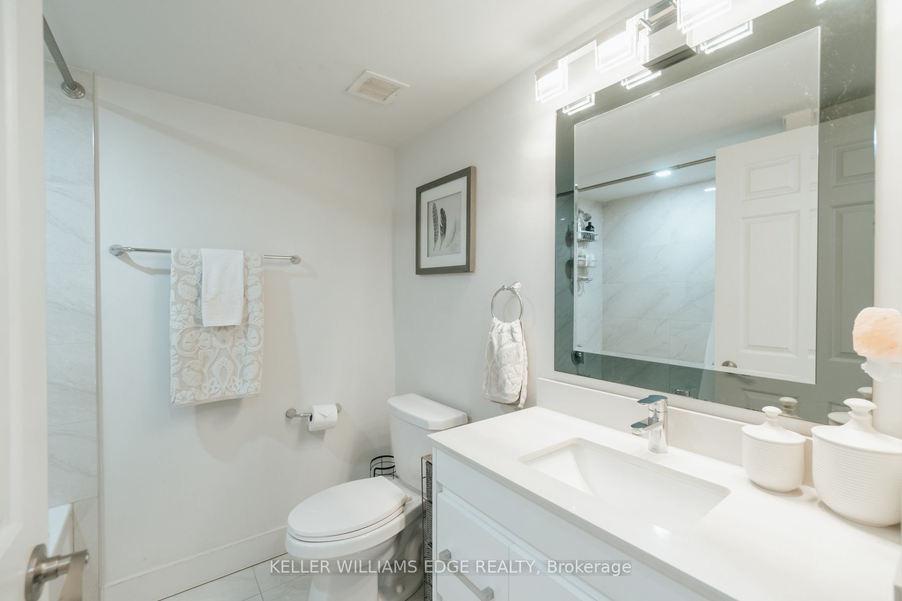 55 Kingsbridge Garden Circ, #1013