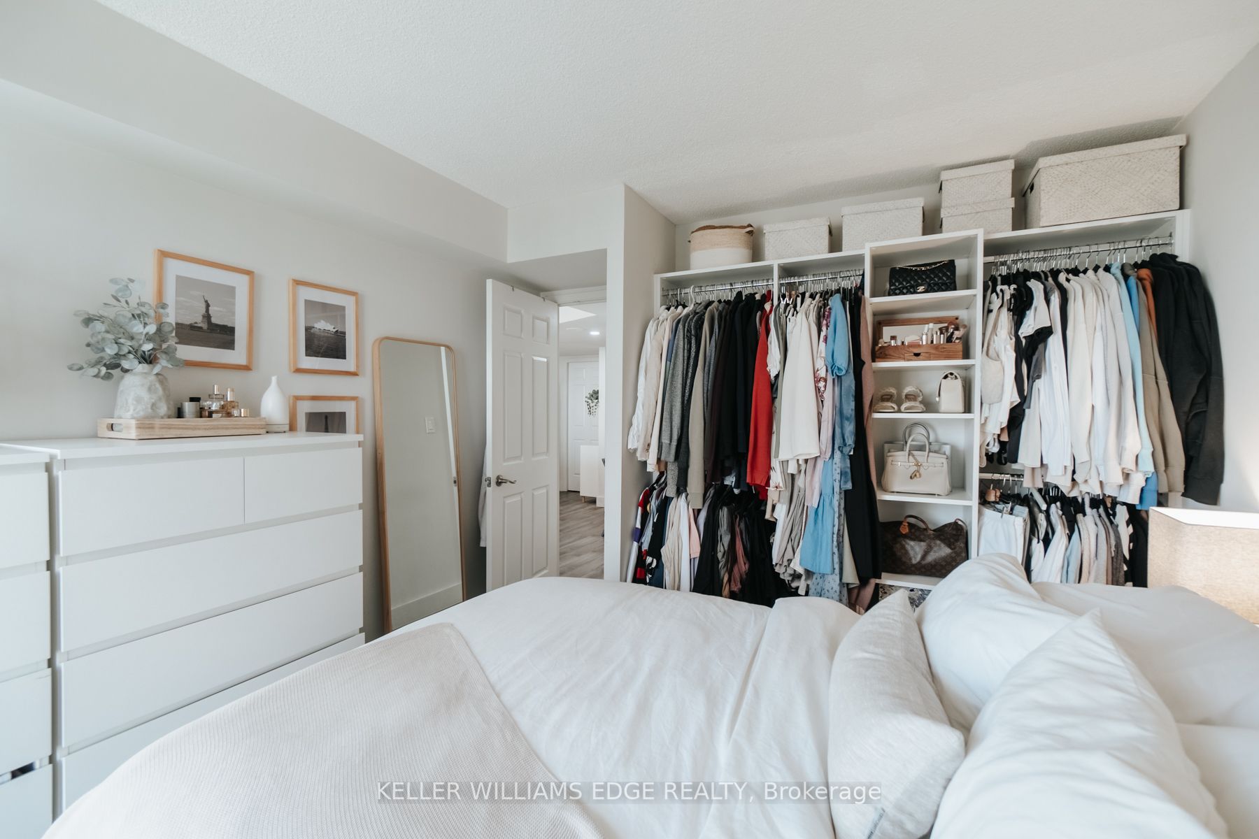 55 Kingsbridge Garden Circ, #1013