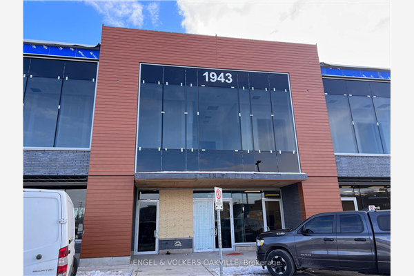 1943 Ironoak Way, Oakville