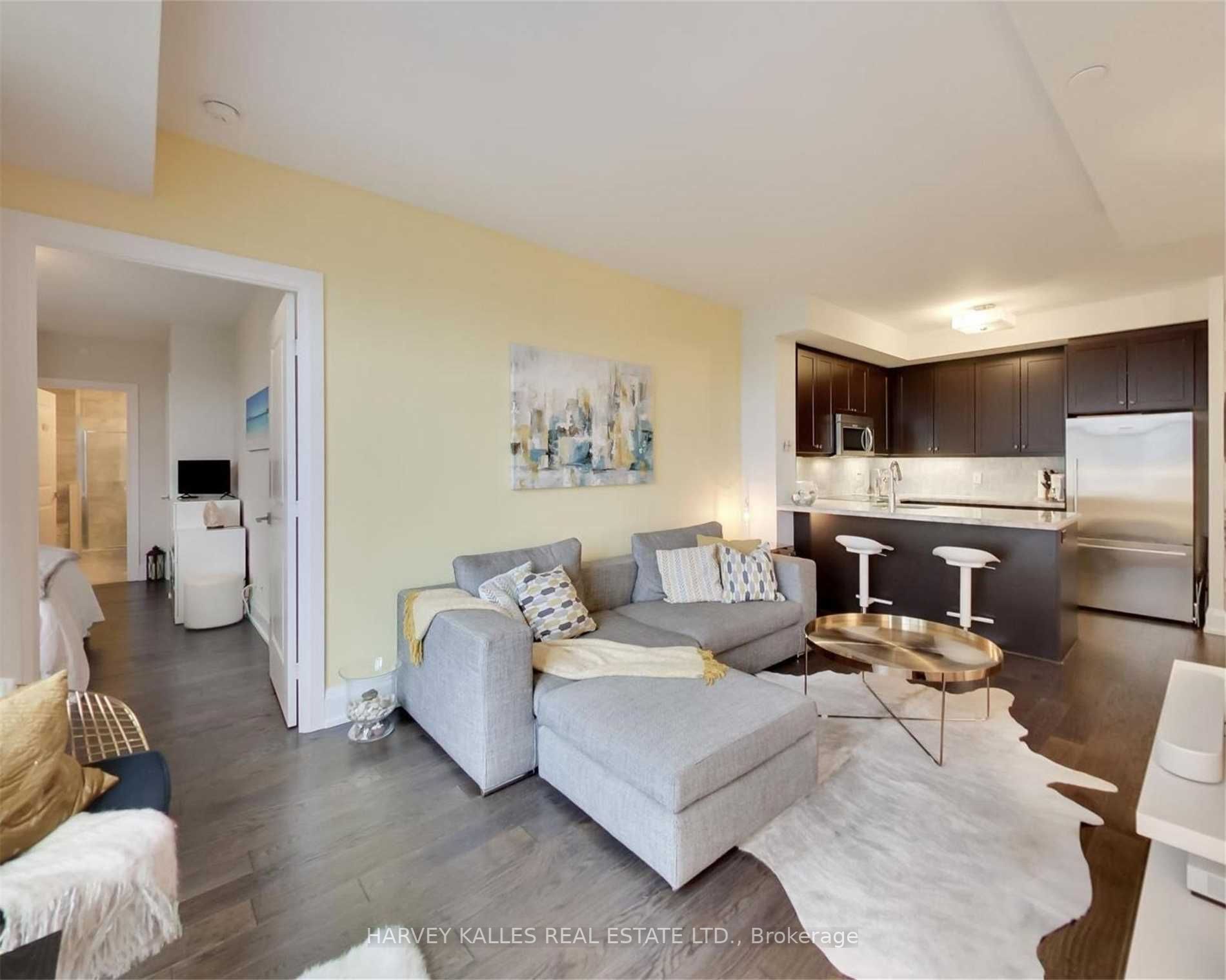 1 Old Mill Dr, #1030