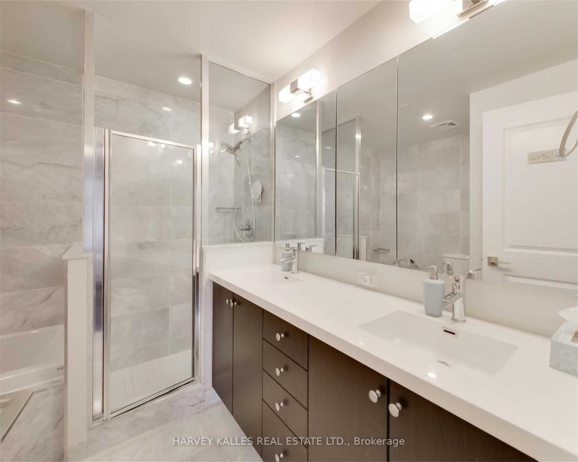 1 Old Mill Dr, #1030