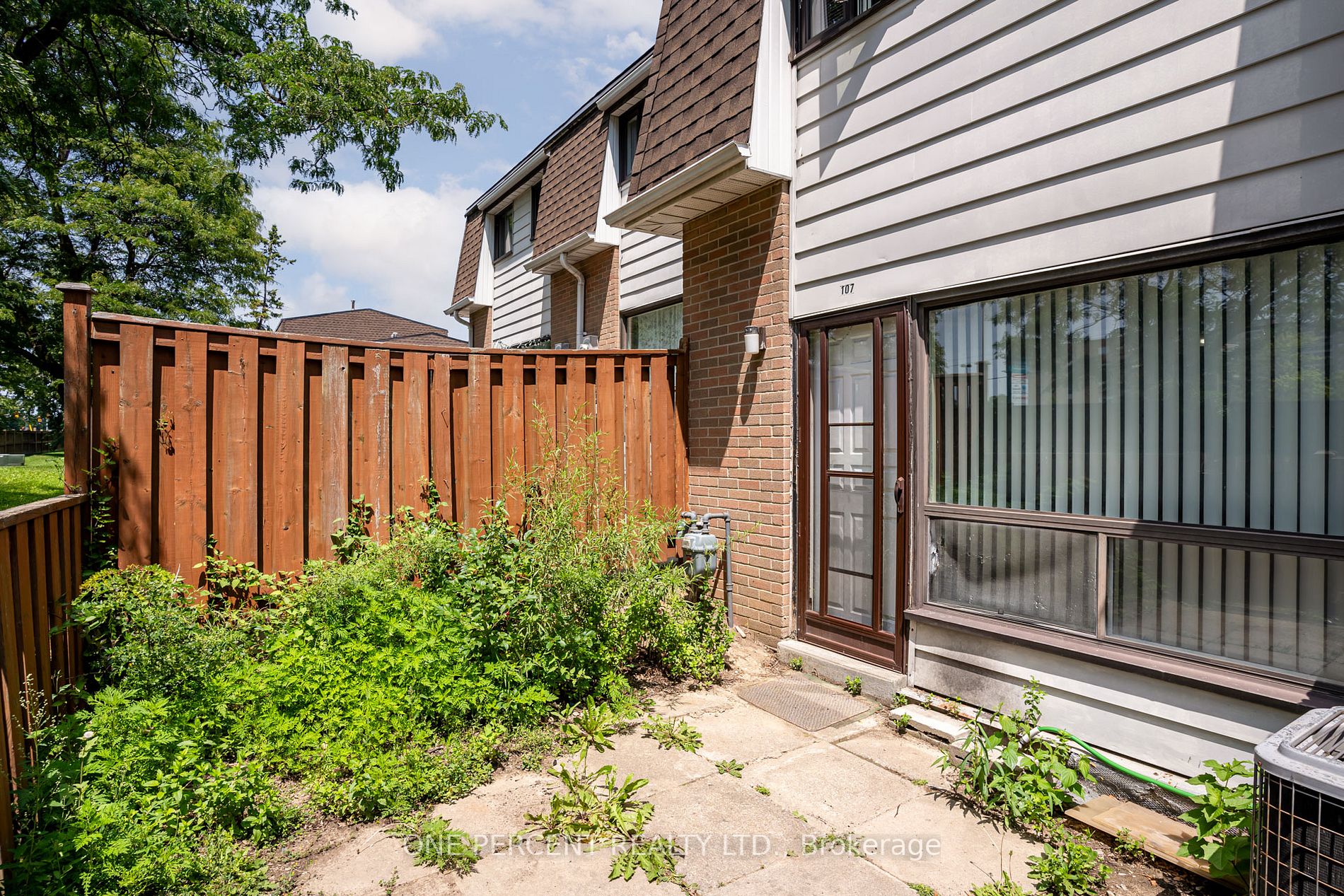 475 Bramalea Road, #107