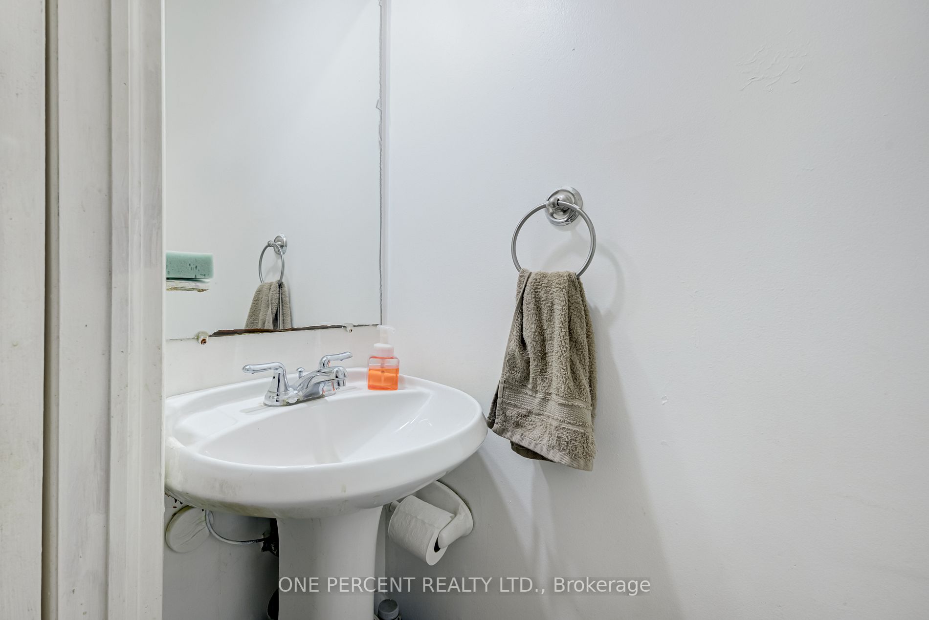 475 Bramalea Road, #107