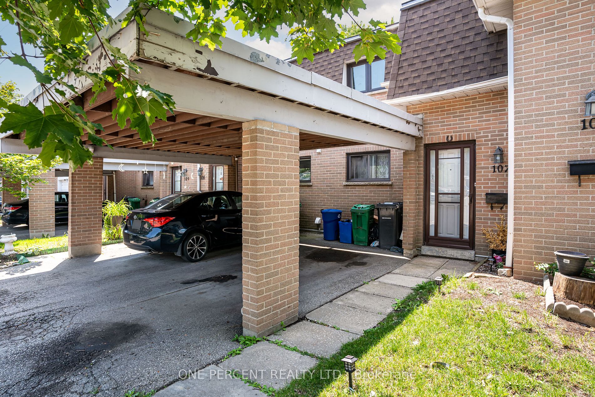 475 Bramalea Road, #107