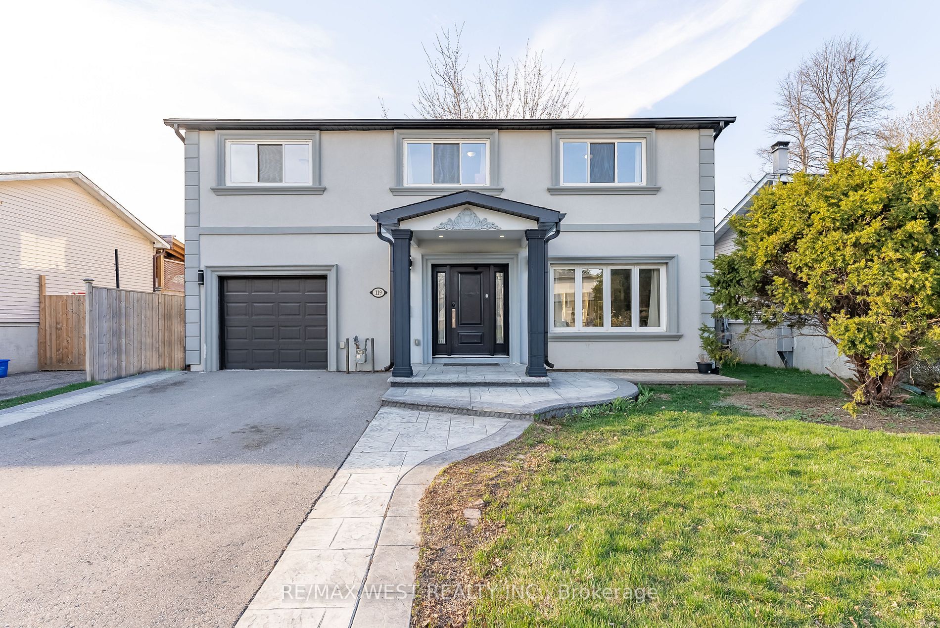 119 Madoc Dr