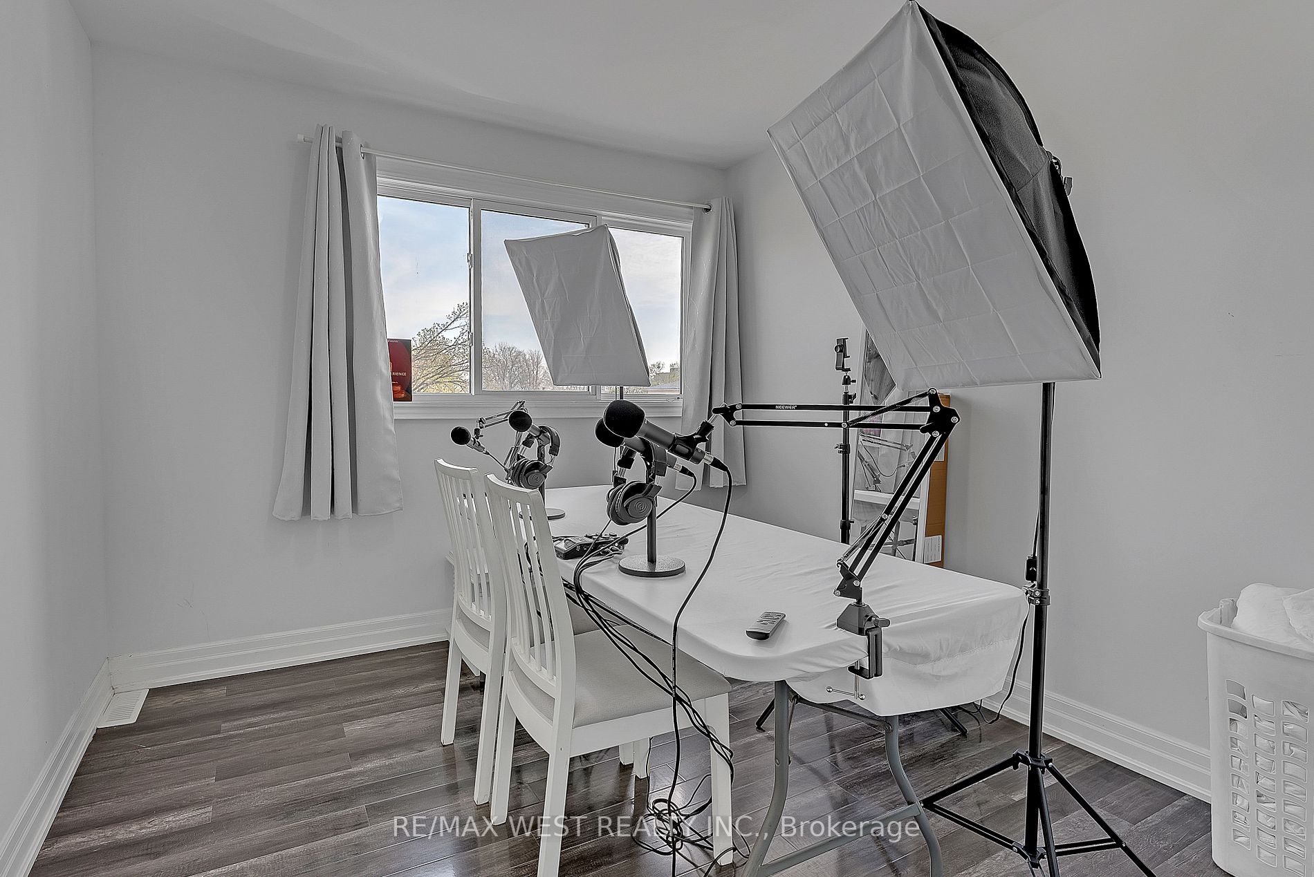 119 Madoc Dr