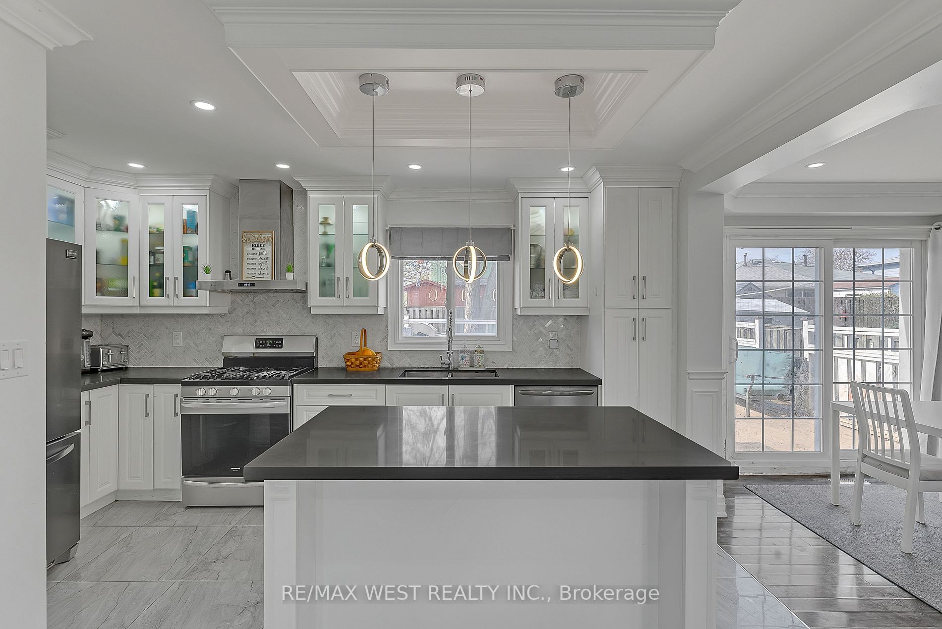 119 Madoc Dr