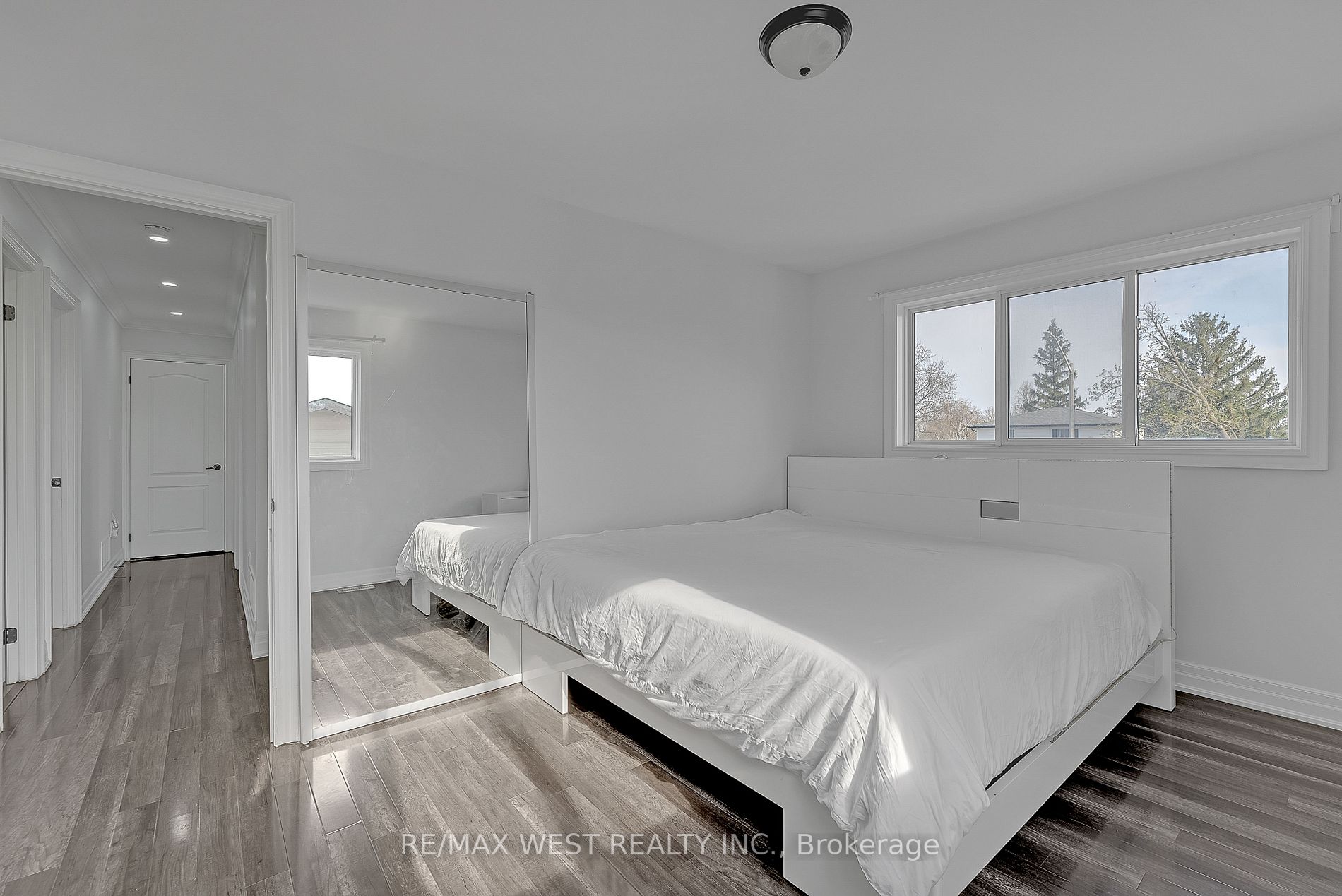 119 Madoc Dr