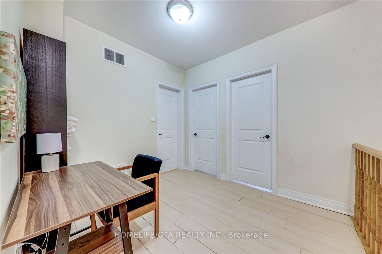 9033 Derry Rd, #15