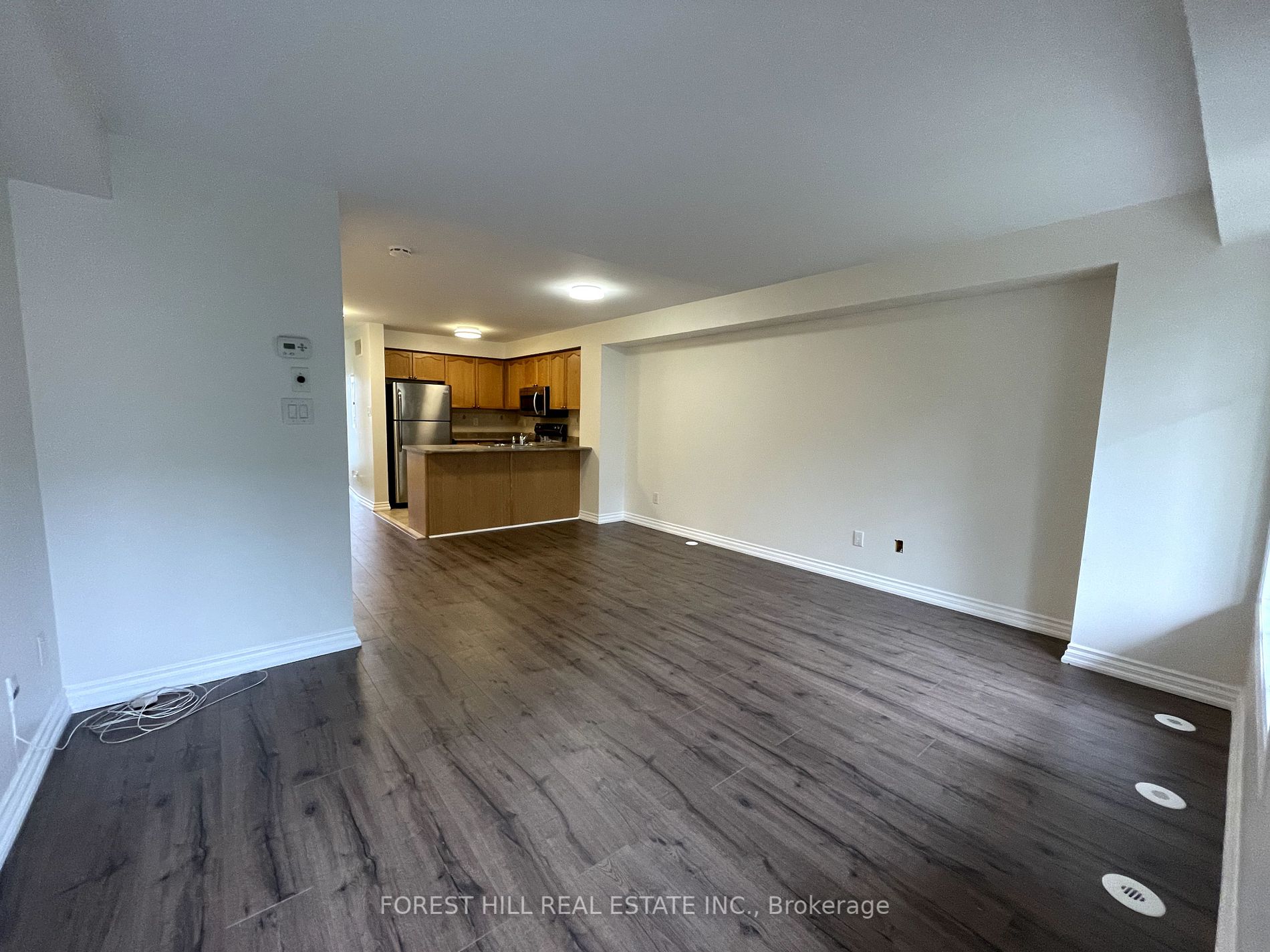5050 Intrepid Dr, #20
