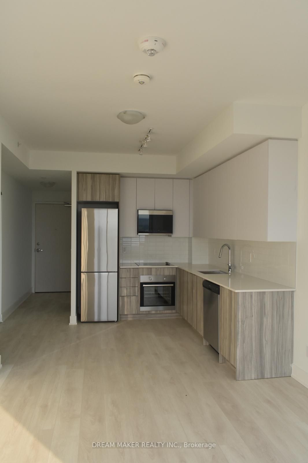 297 Oak Walk Dr, #2306