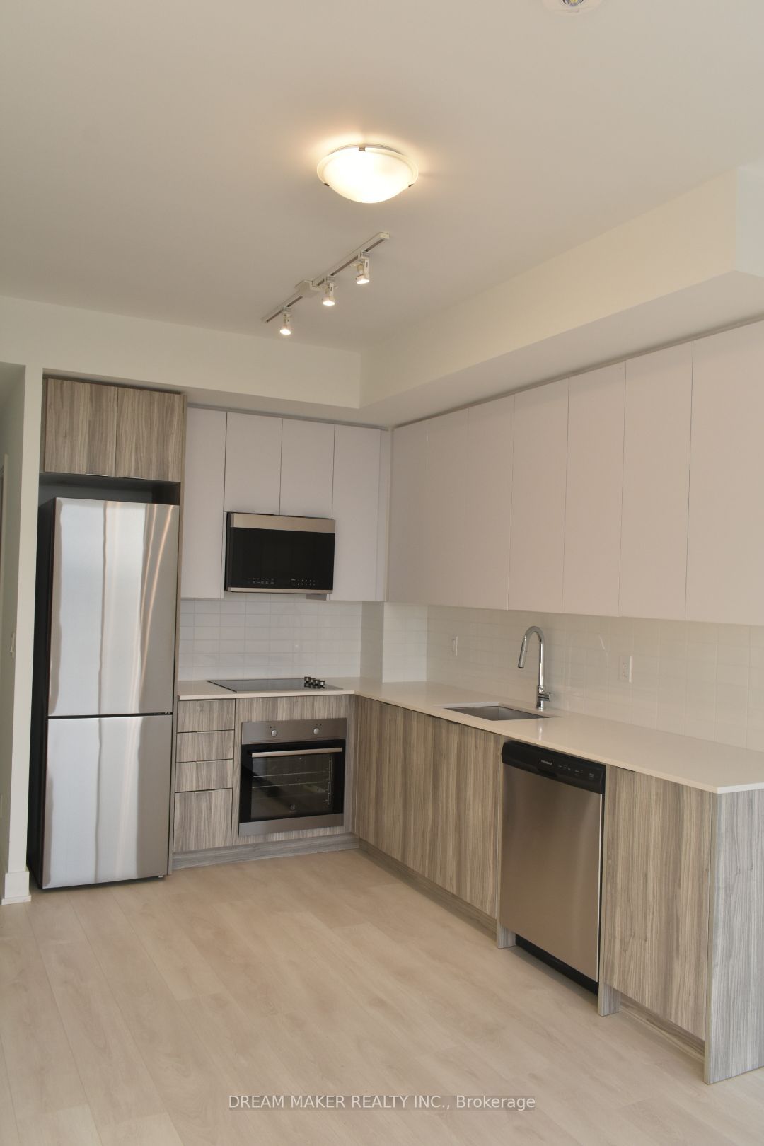 297 Oak Walk Dr, #2306