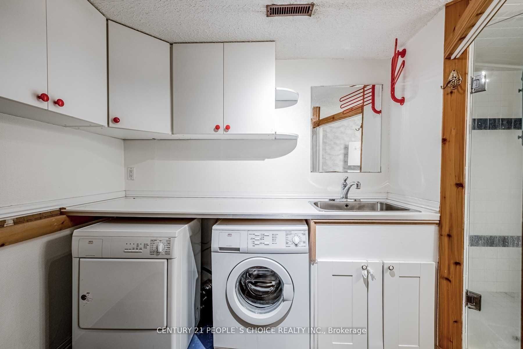 2959 Saint Malo Circle