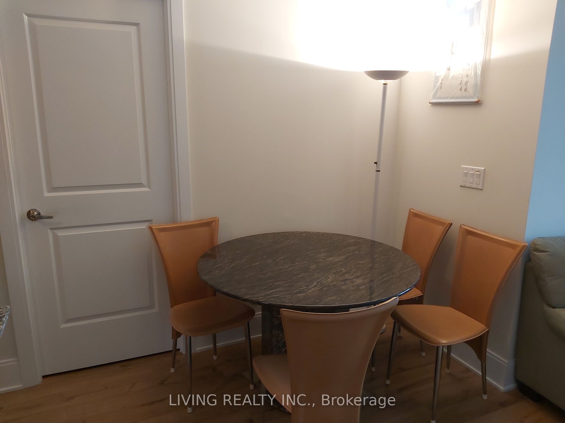 330 Burnhamthorpe Rd W, #2109