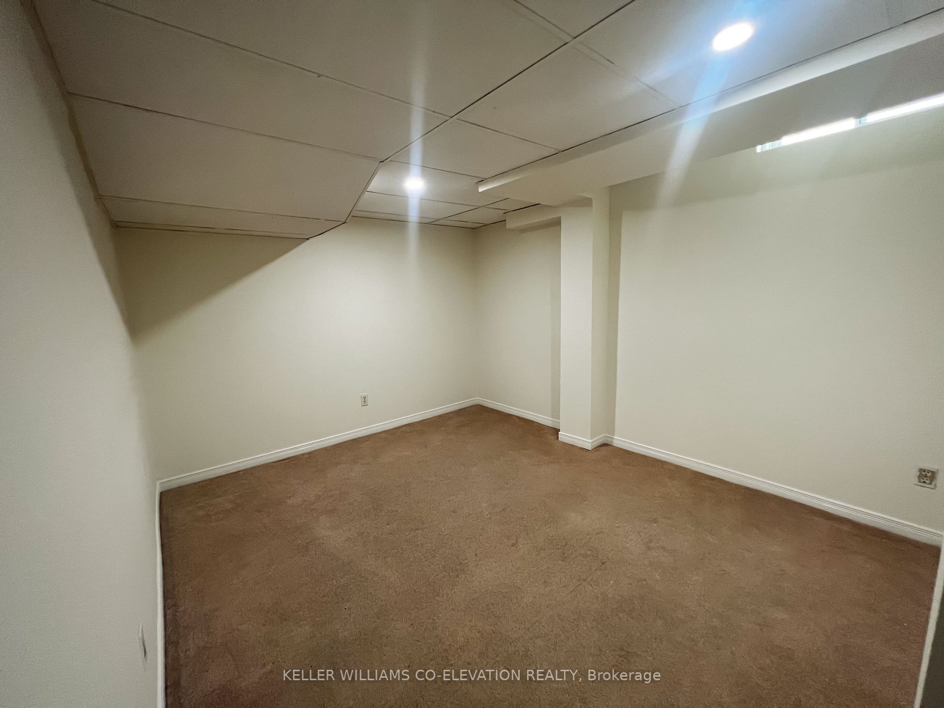 32 Myrtle Crt