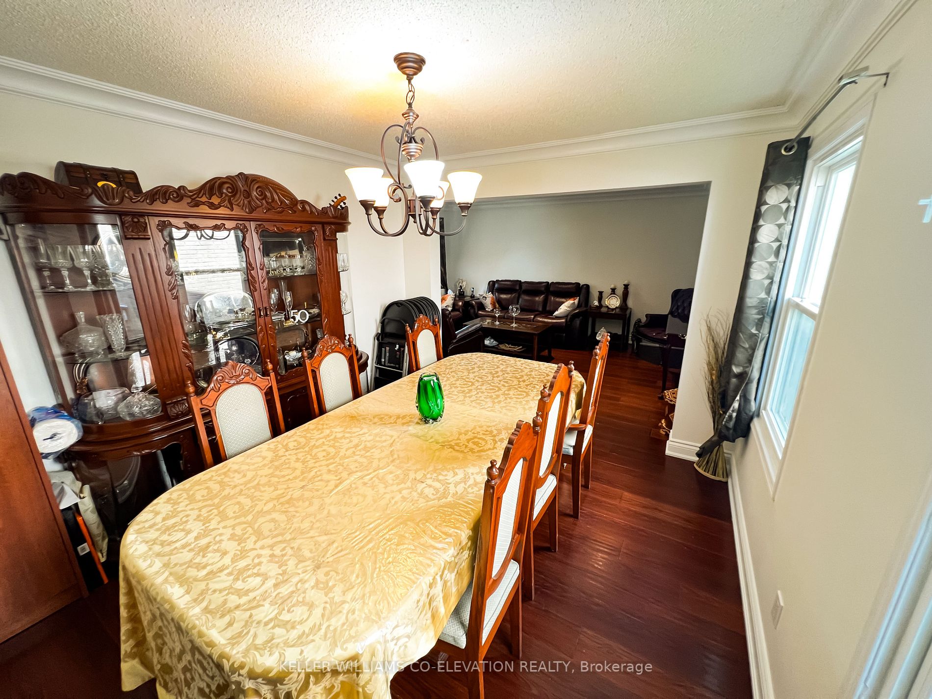 32 Myrtle Crt