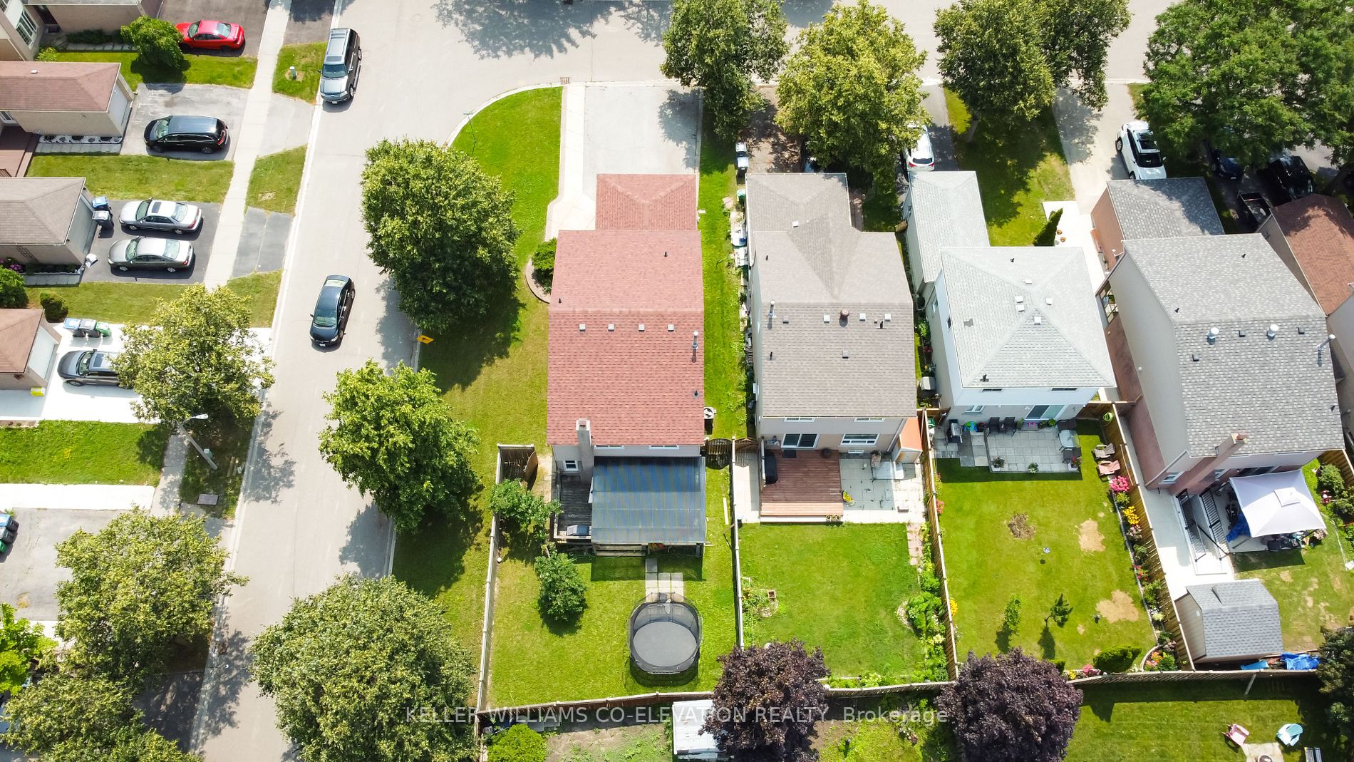 32 Myrtle Crt