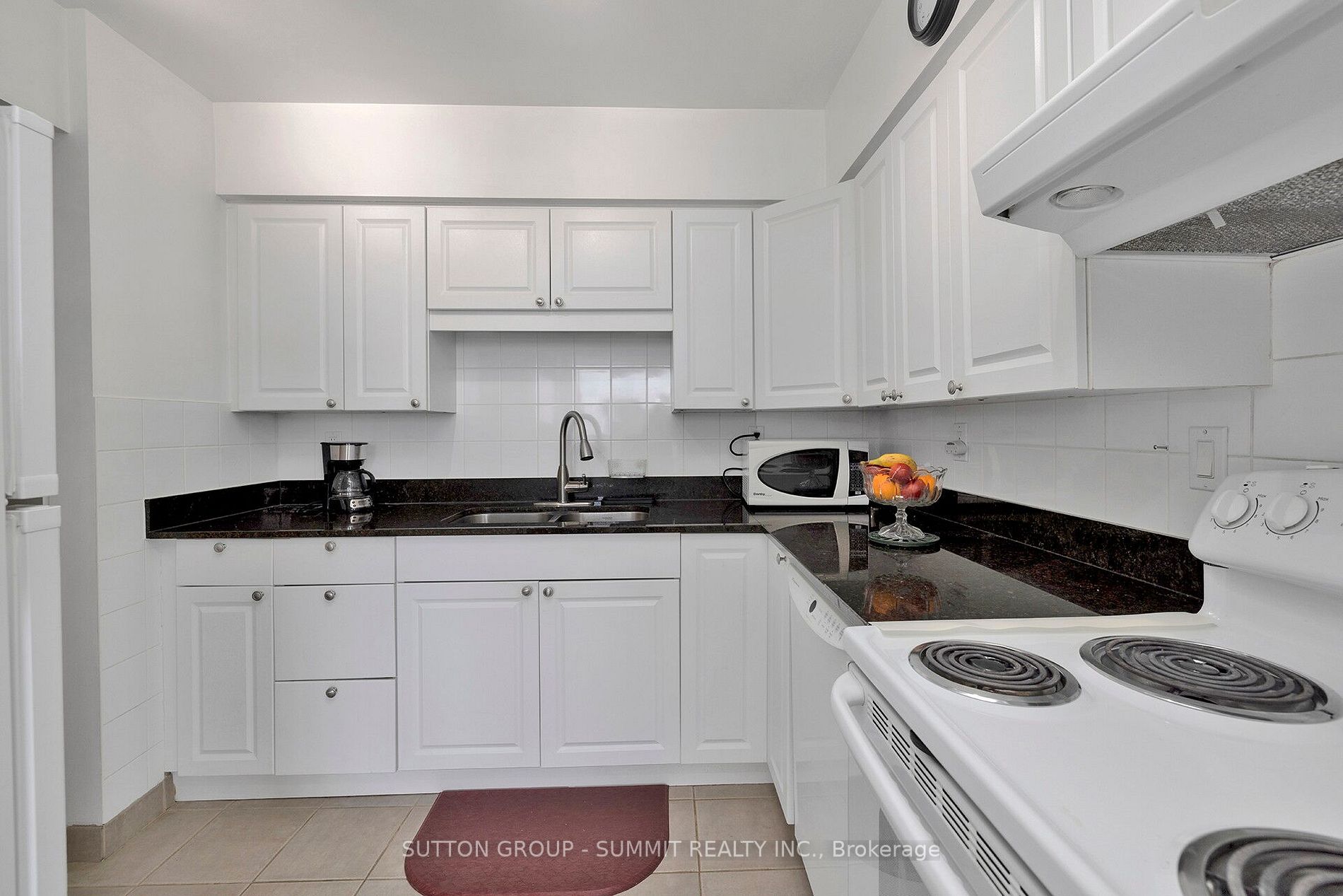 50 Kingsbridge Garden Circ, #712
