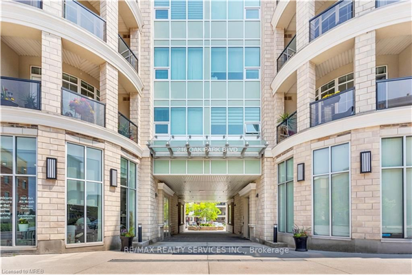216 Oak Park Blvd, Oakville