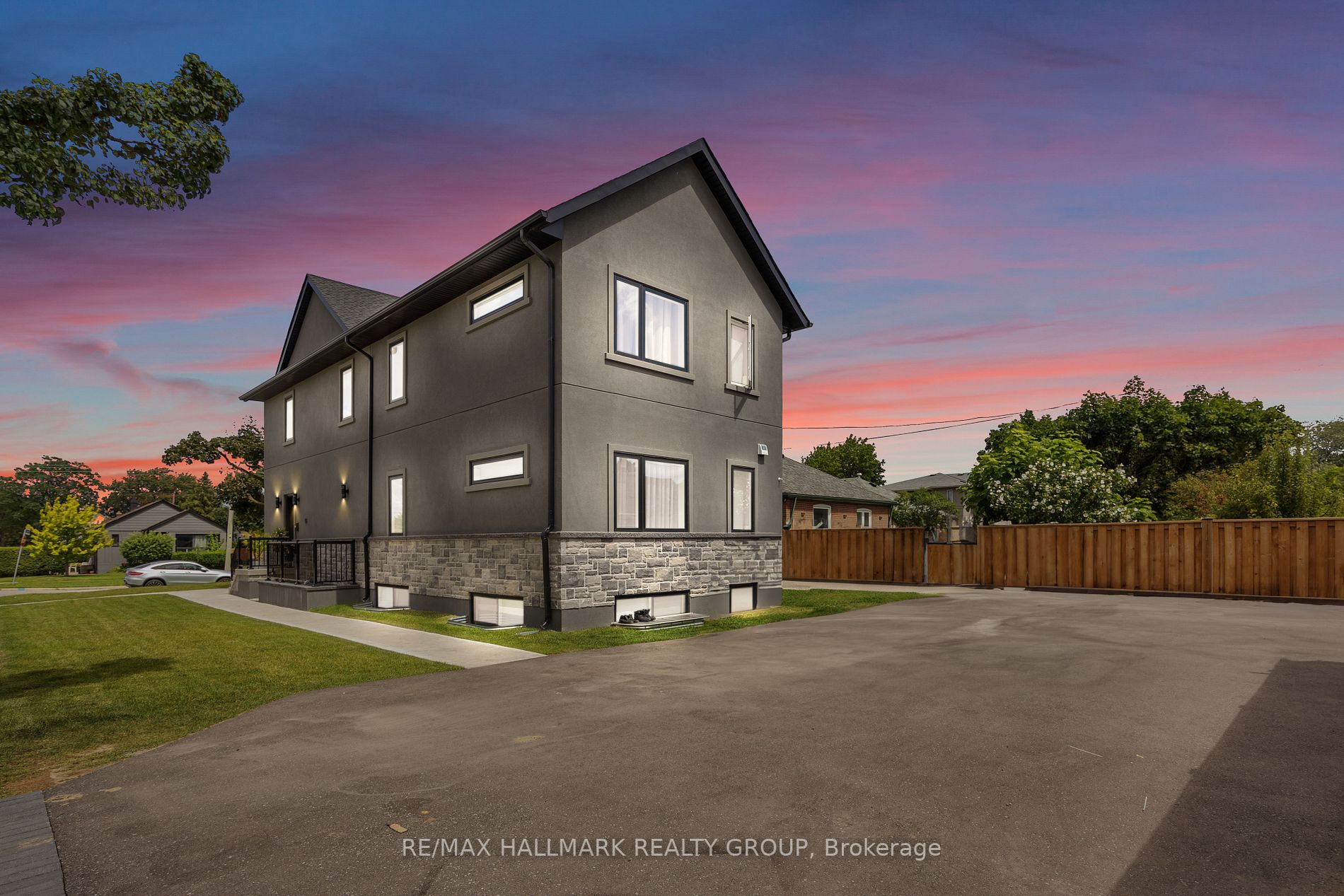 15 Burrard Rd