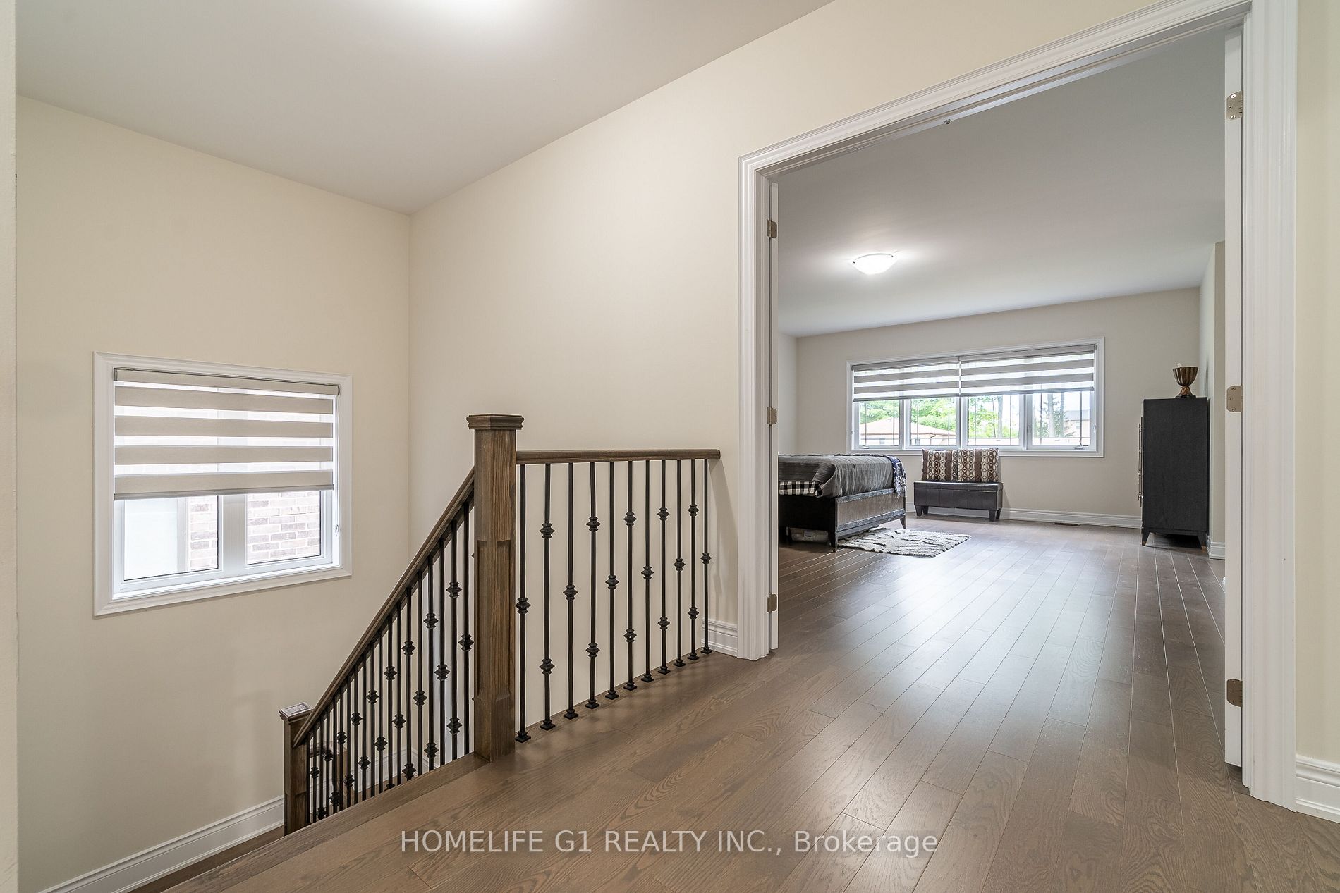 24 Daisy Meadow Cres W