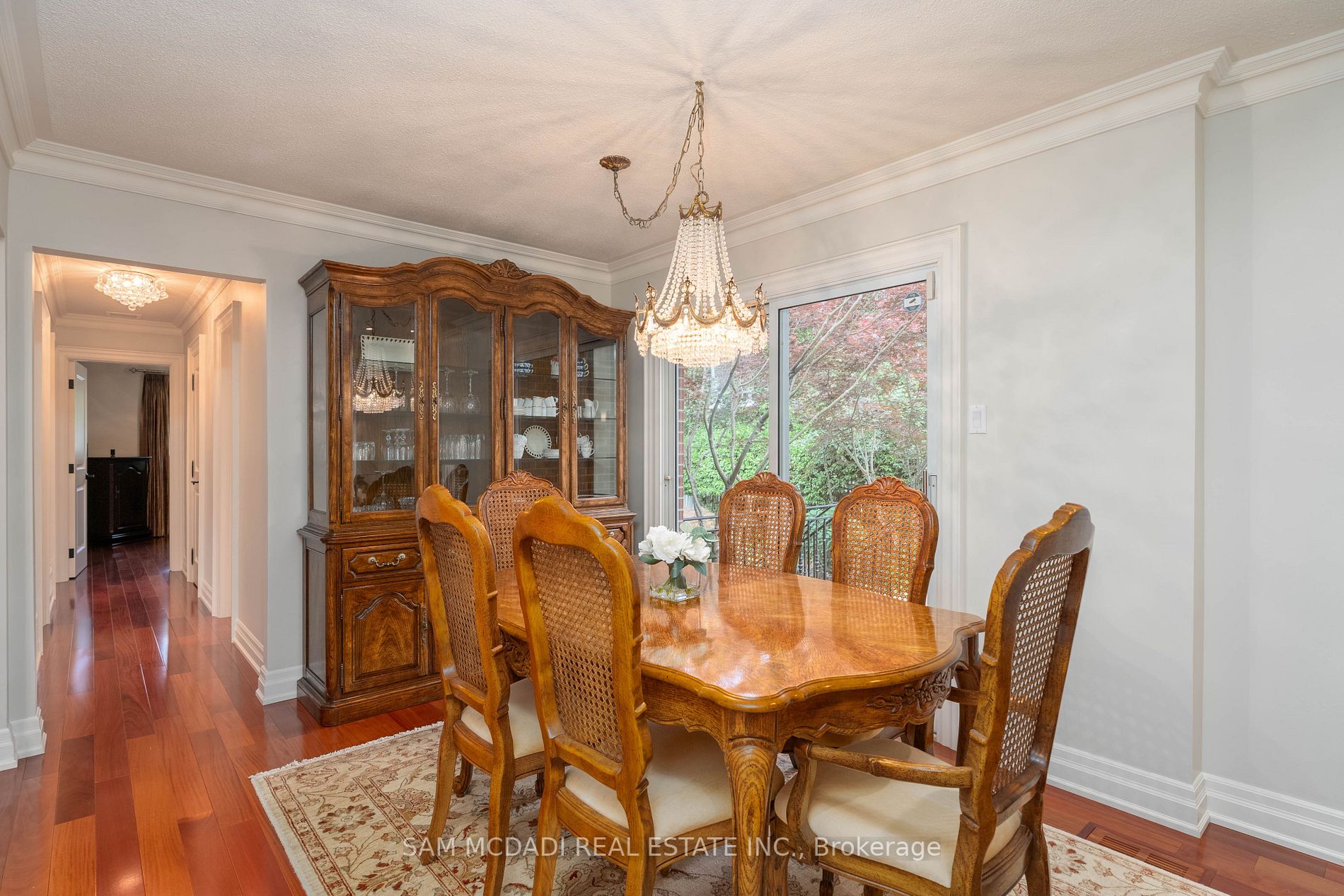 942 Fletcher Valley Cres