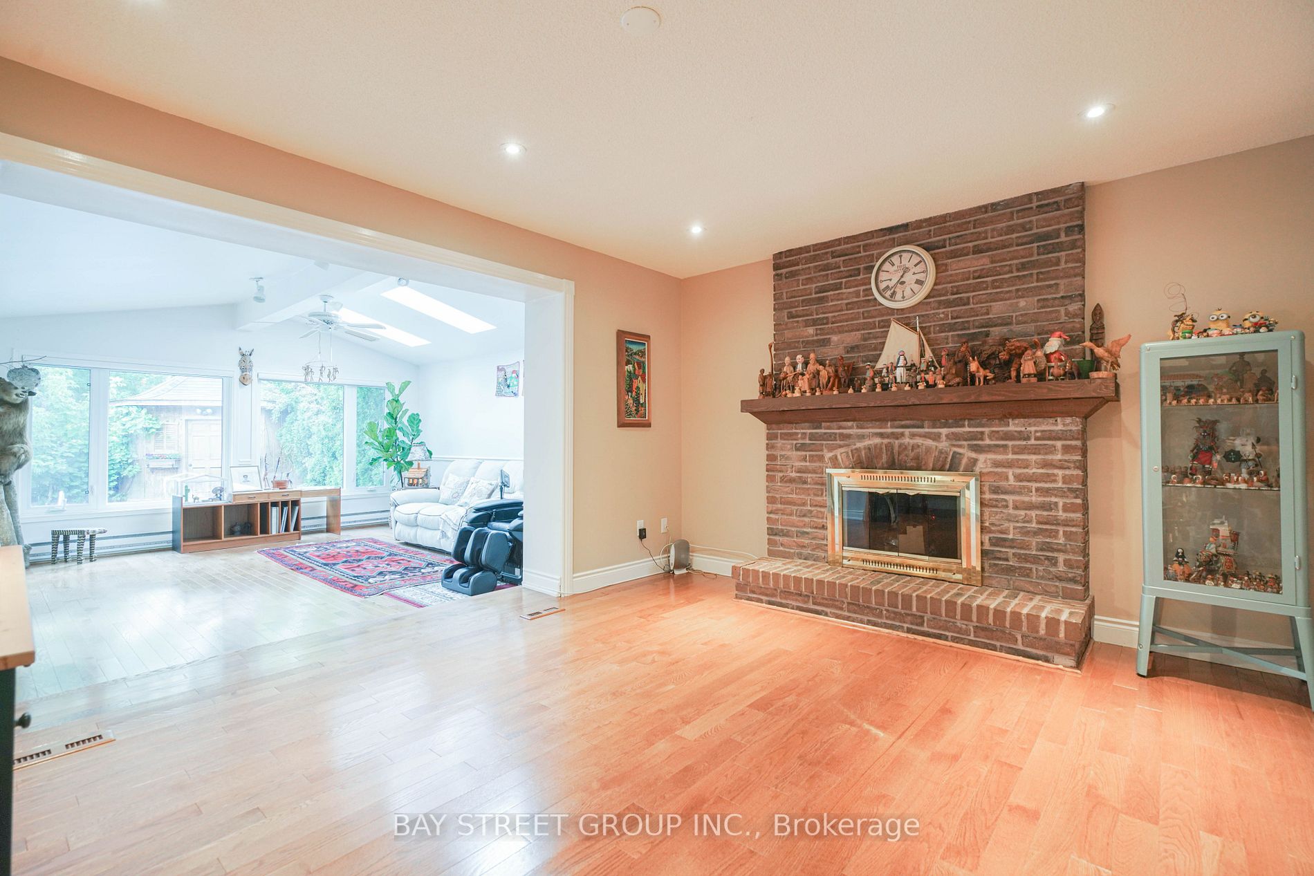 Listing W6688004 - Large Photo # 5