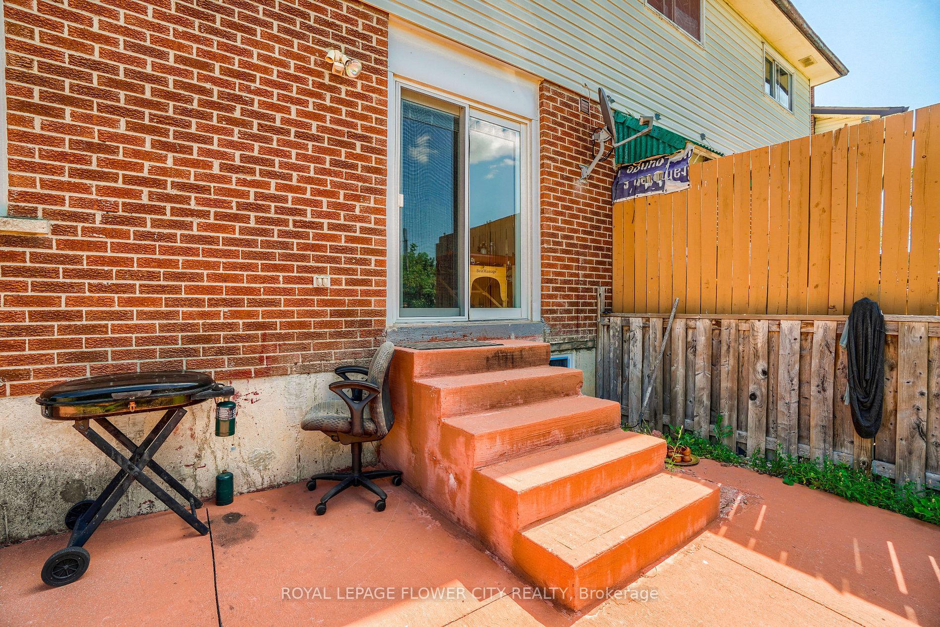 59 Newlyn Crescent