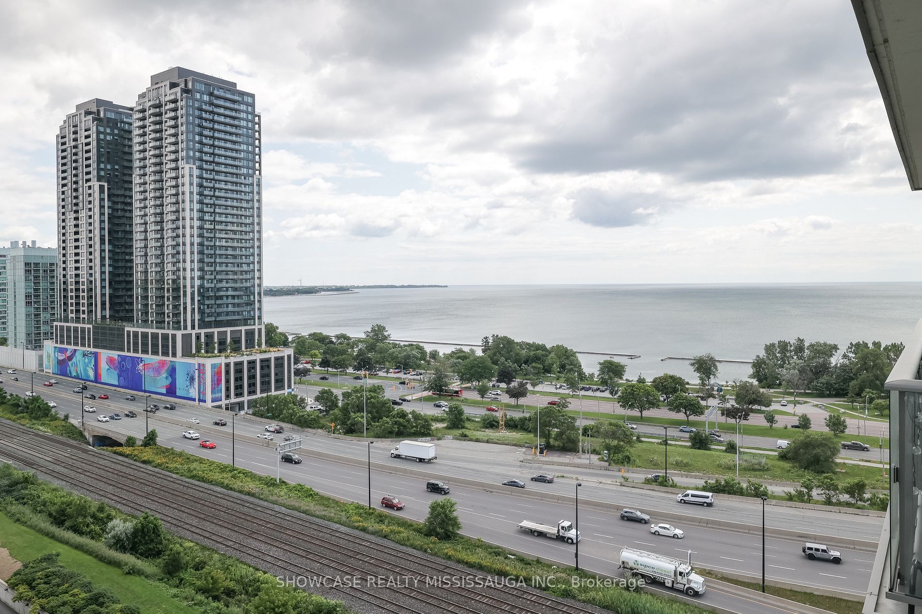 105 The Queensway Ave, #1401